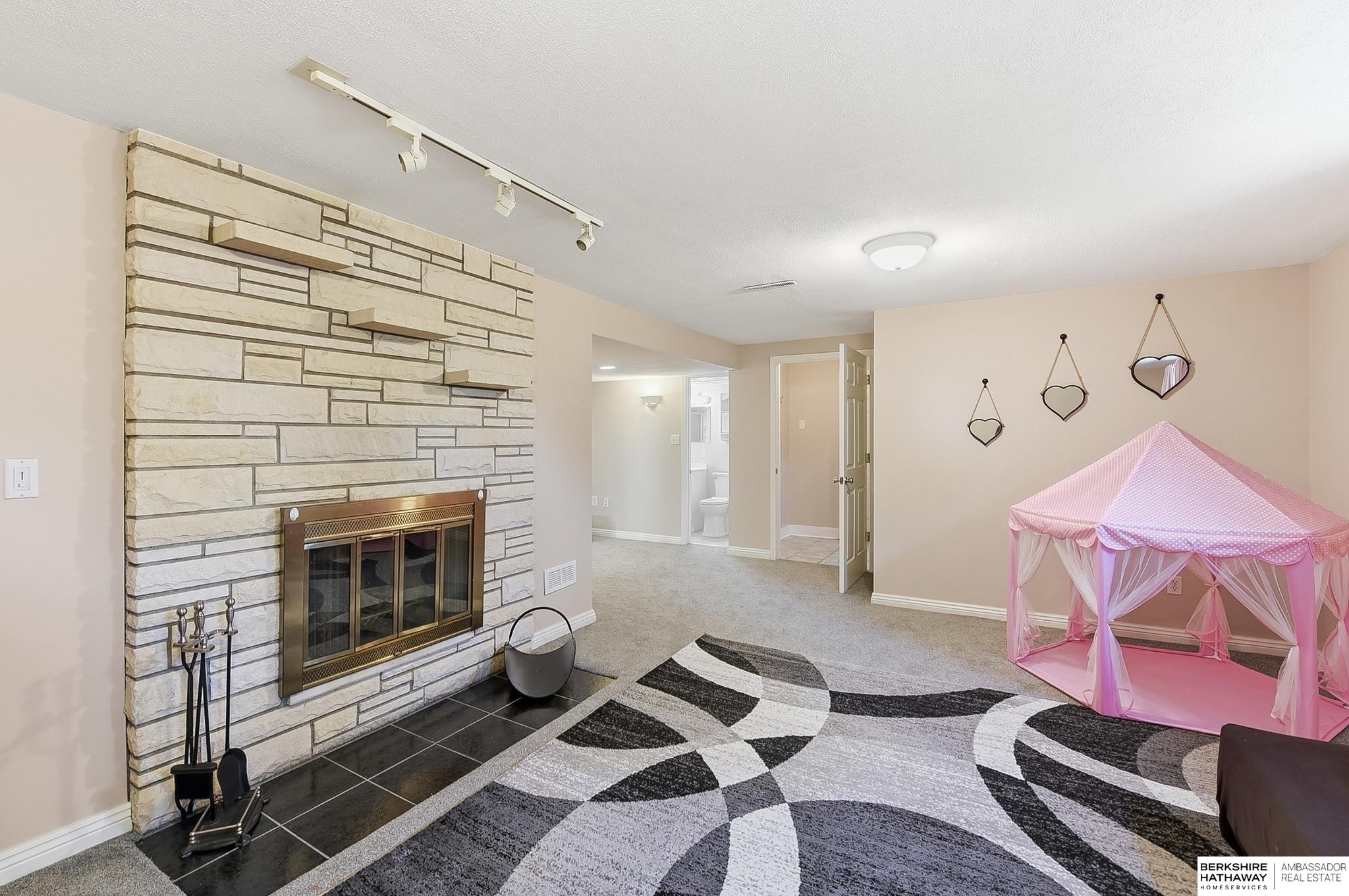 4452 Shady Lane Circle