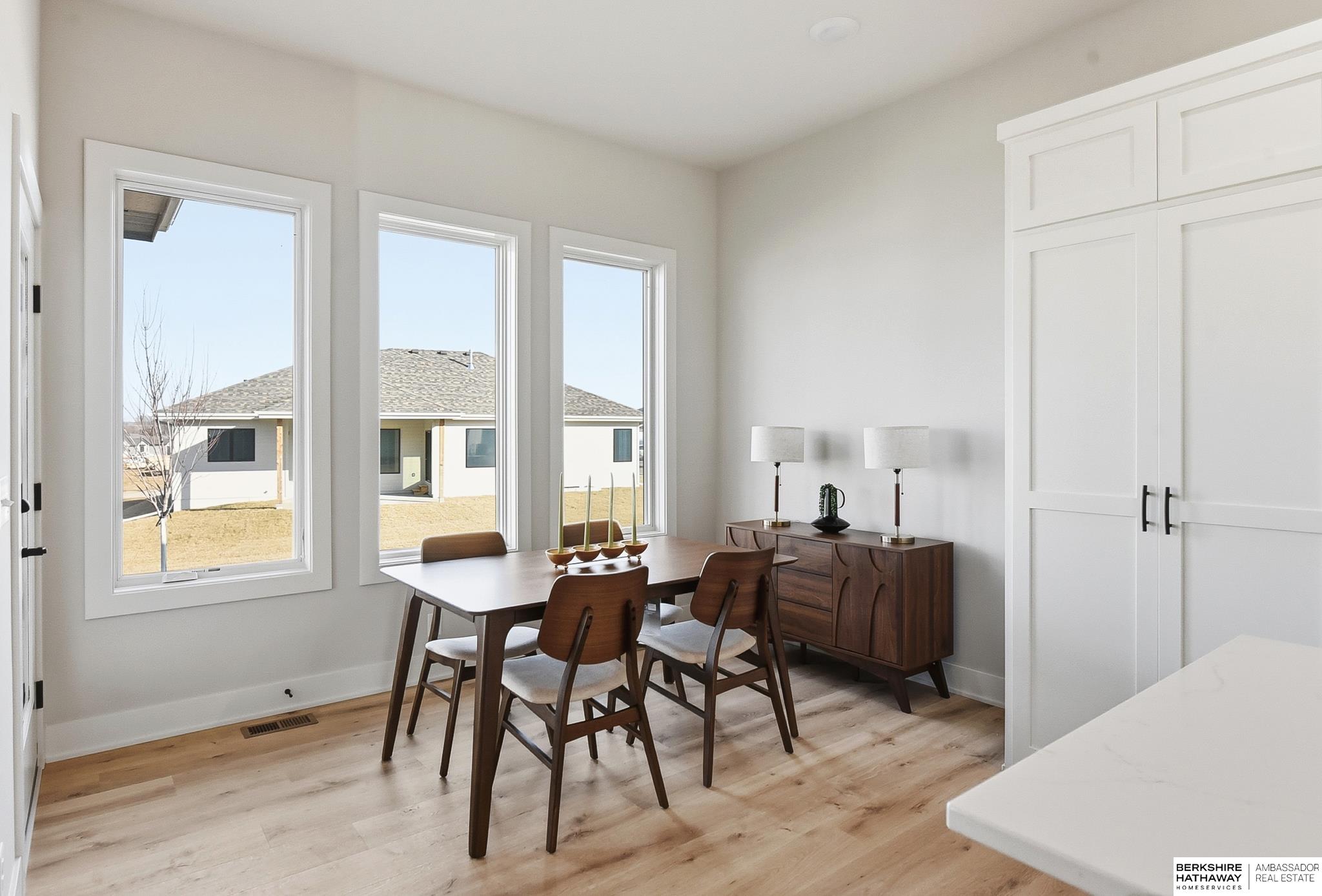 9808 Overland Trail