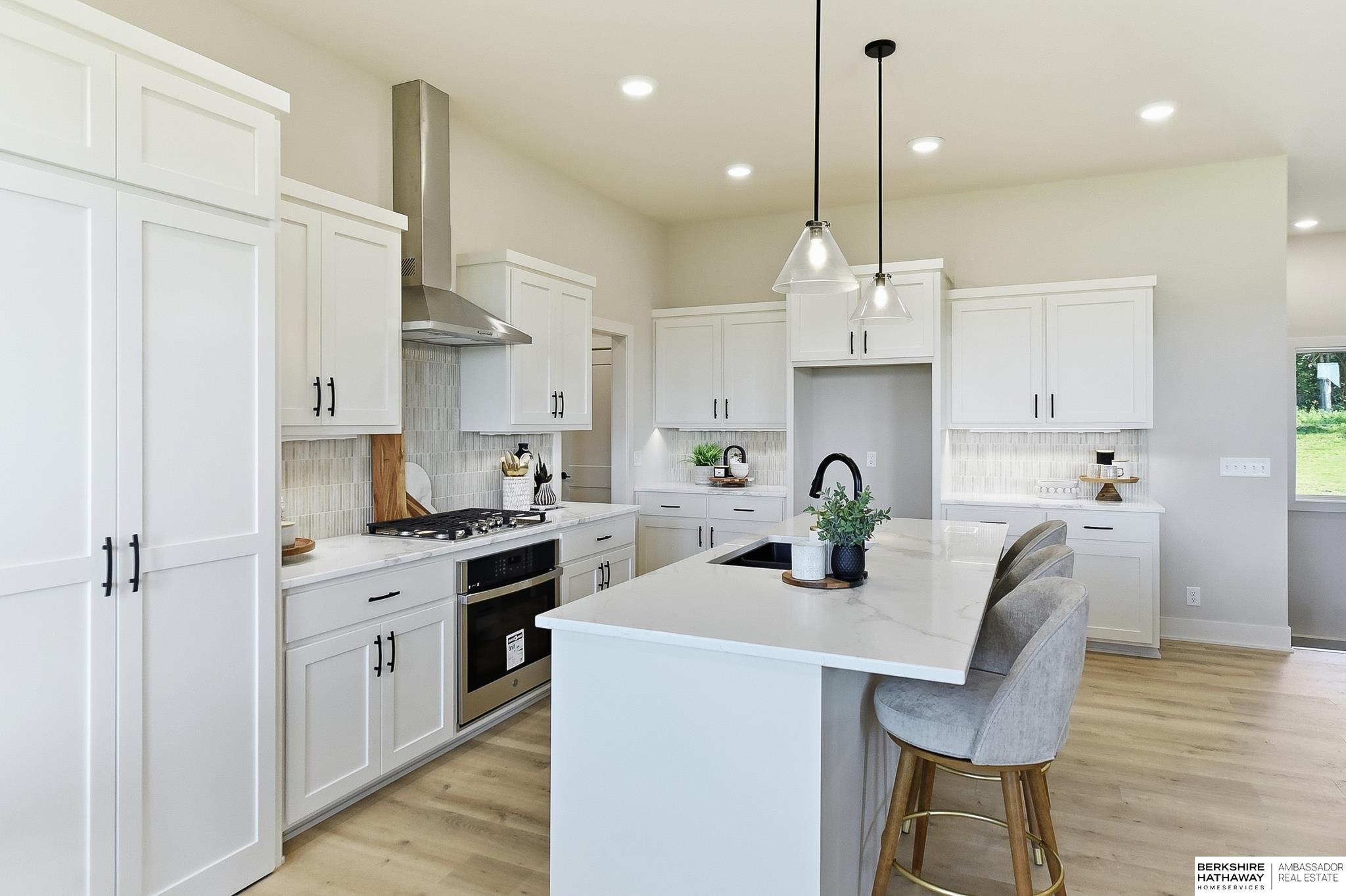 9808 Overland Trail