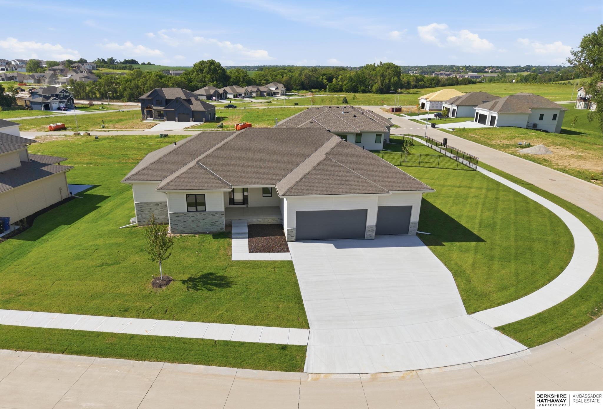 9808 Overland Trail