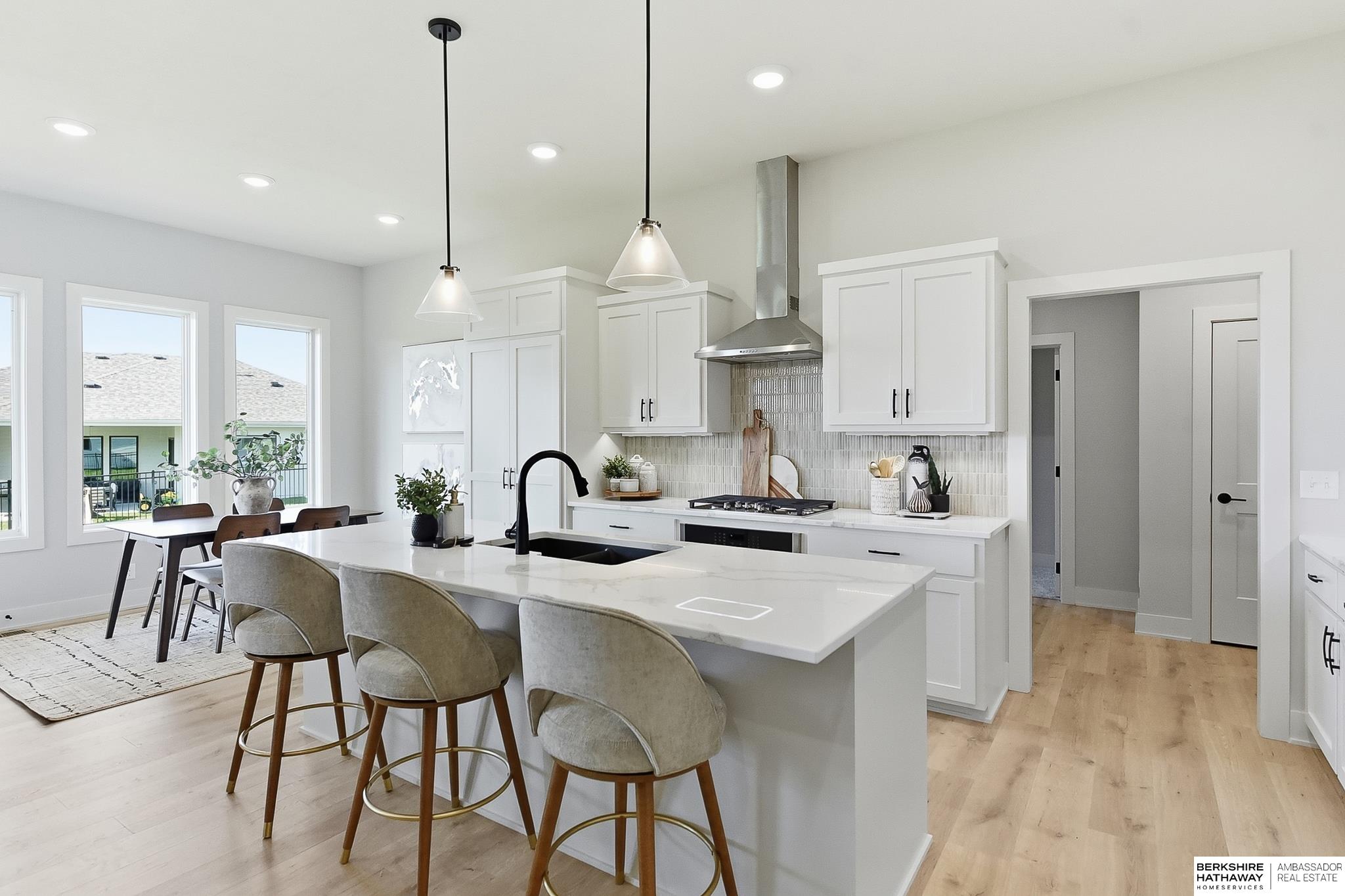9808 Overland Trail