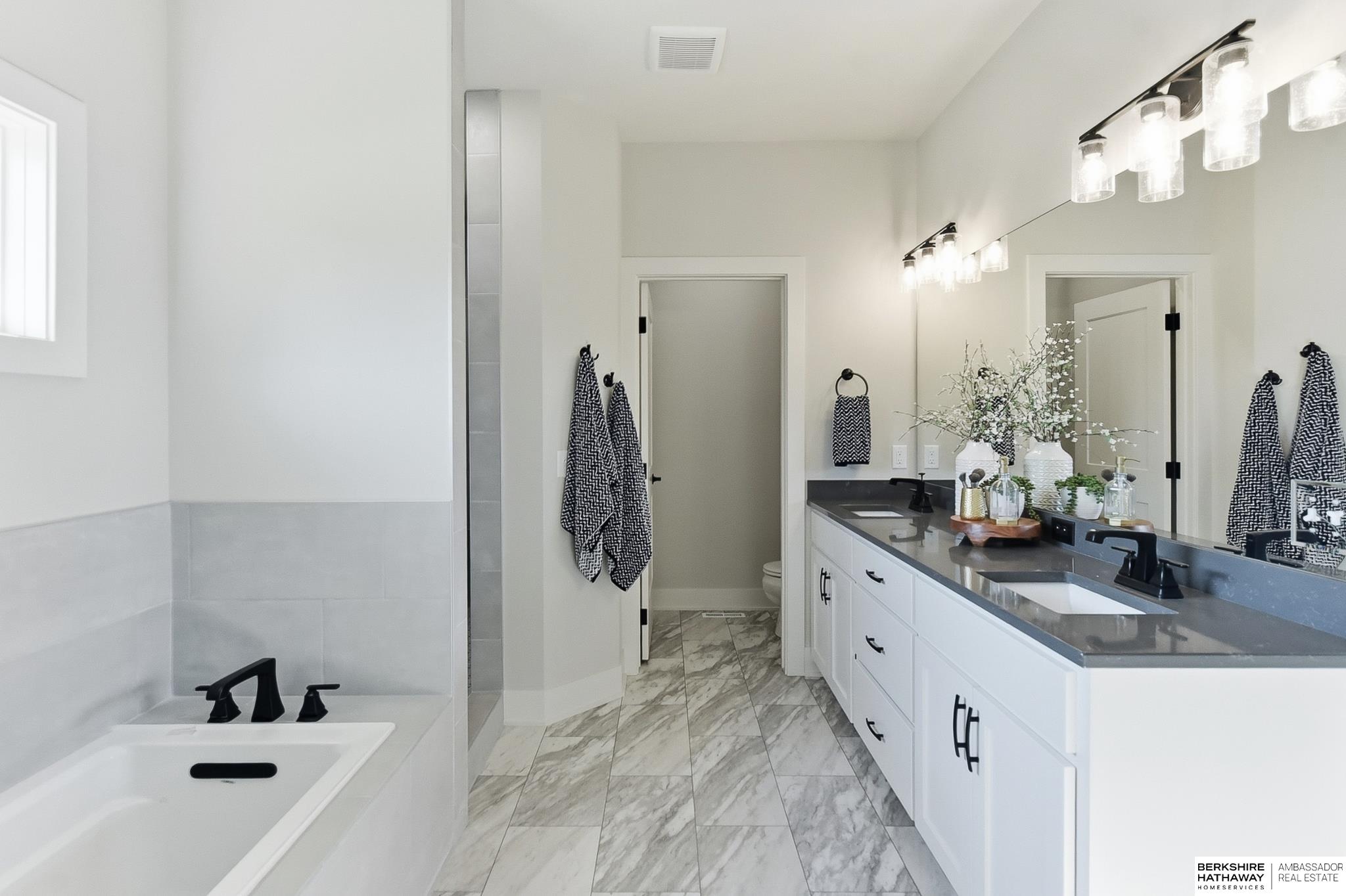 9808 Overland Trail