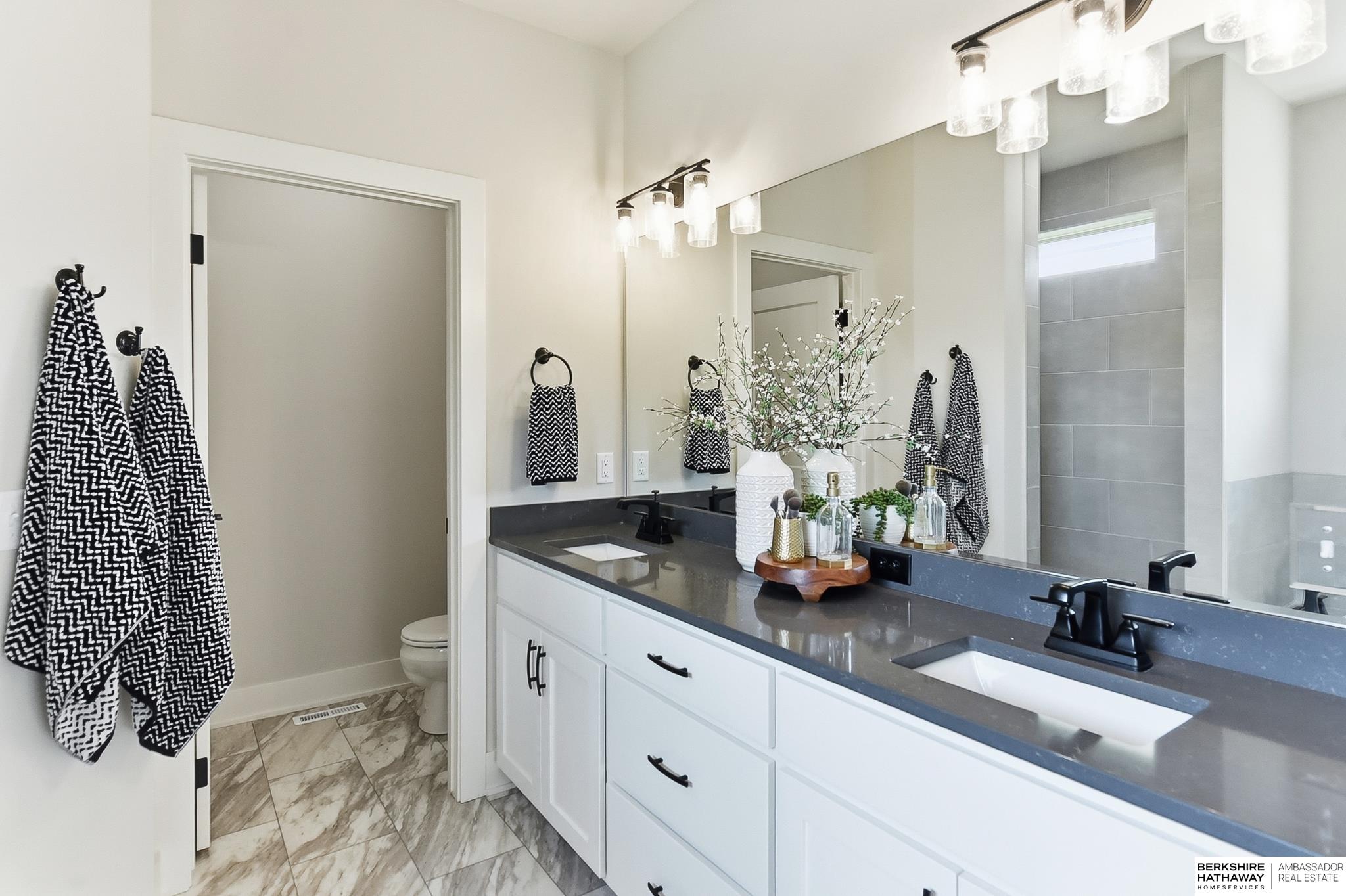 9808 Overland Trail