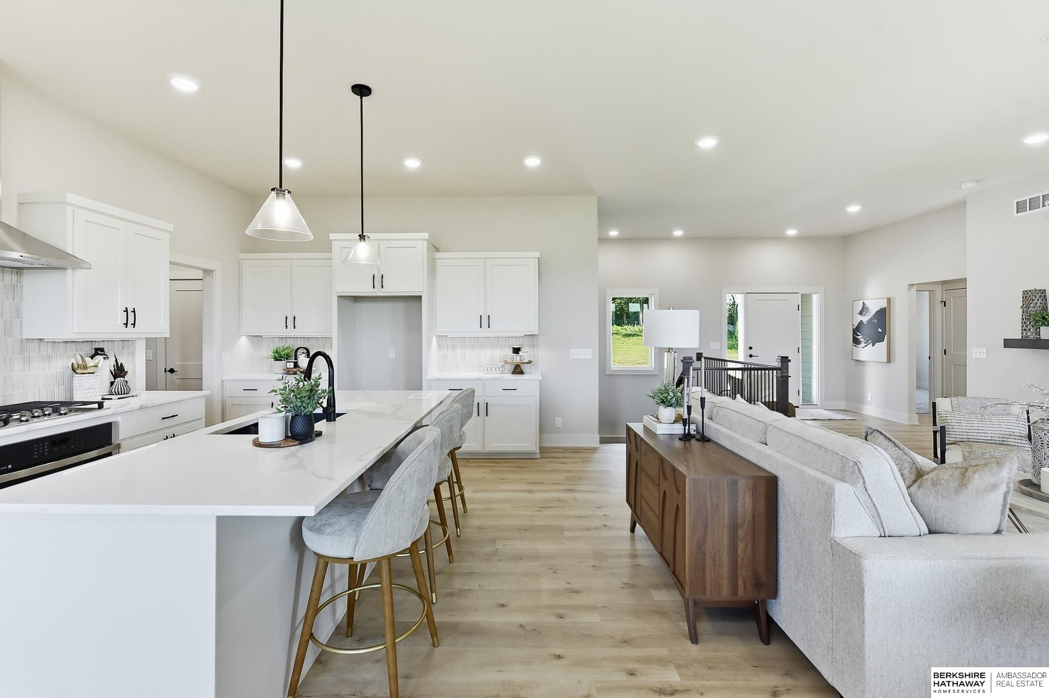 9808 Overland Trail