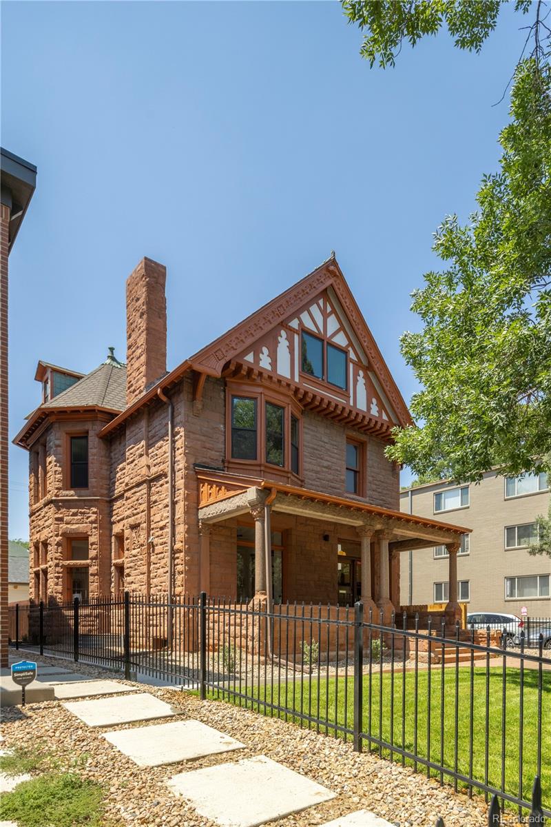 1763 N Williams Street Unit: 101