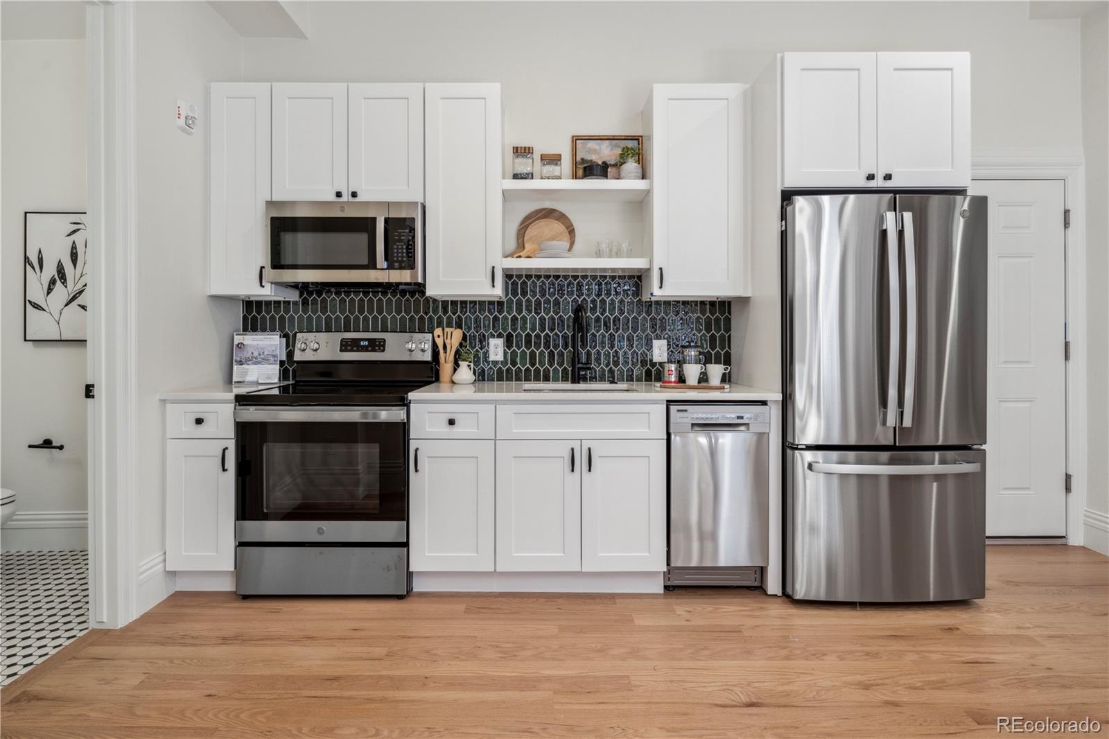 1763 N Williams Street Unit: 101