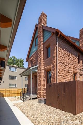 1763 N Williams Street Unit: 101