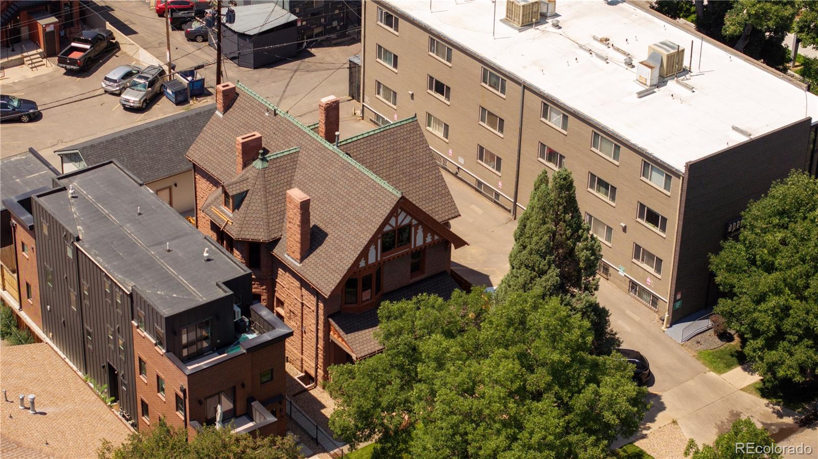 1763 N Williams Street Unit: 101