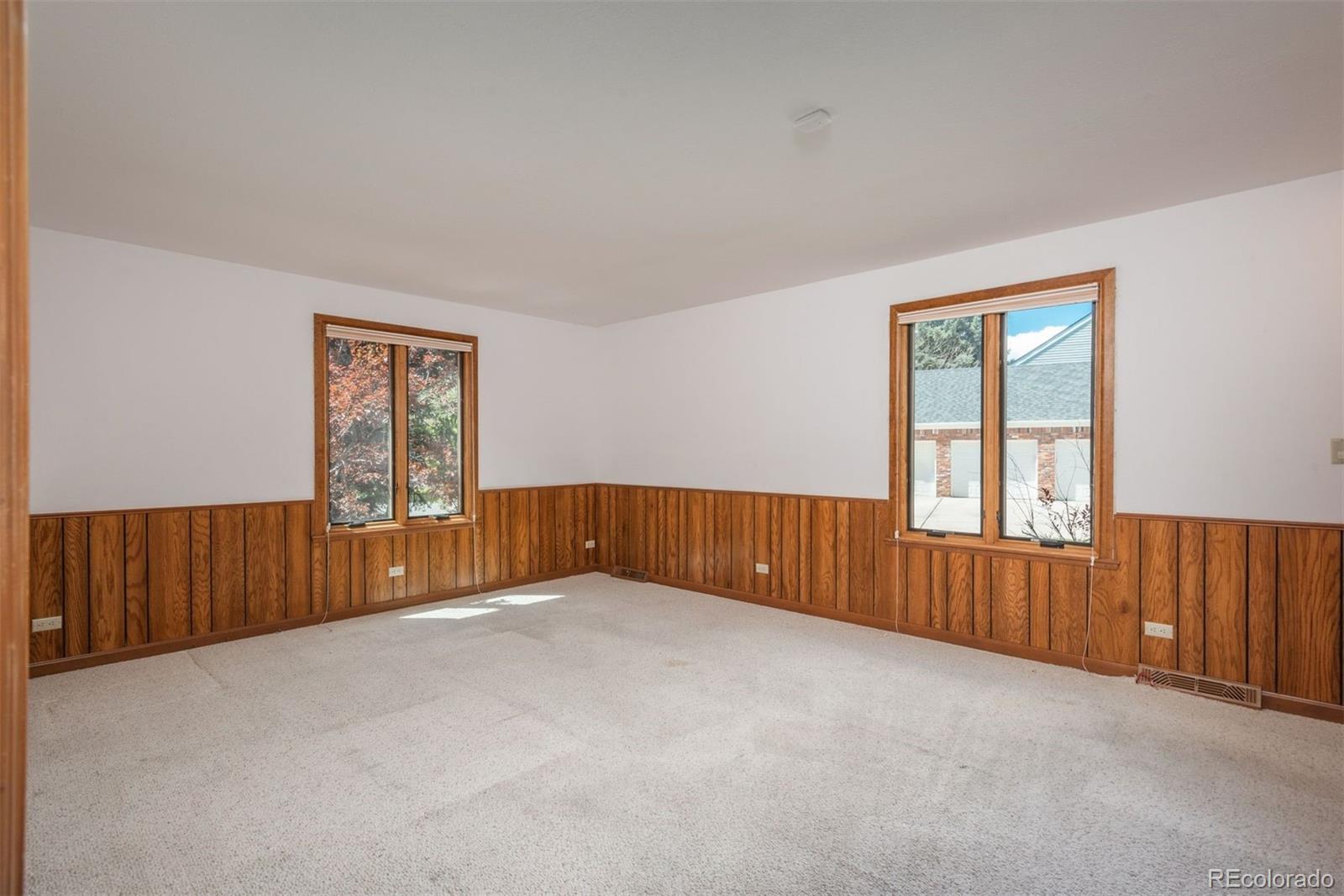 5361 Nassau Circle