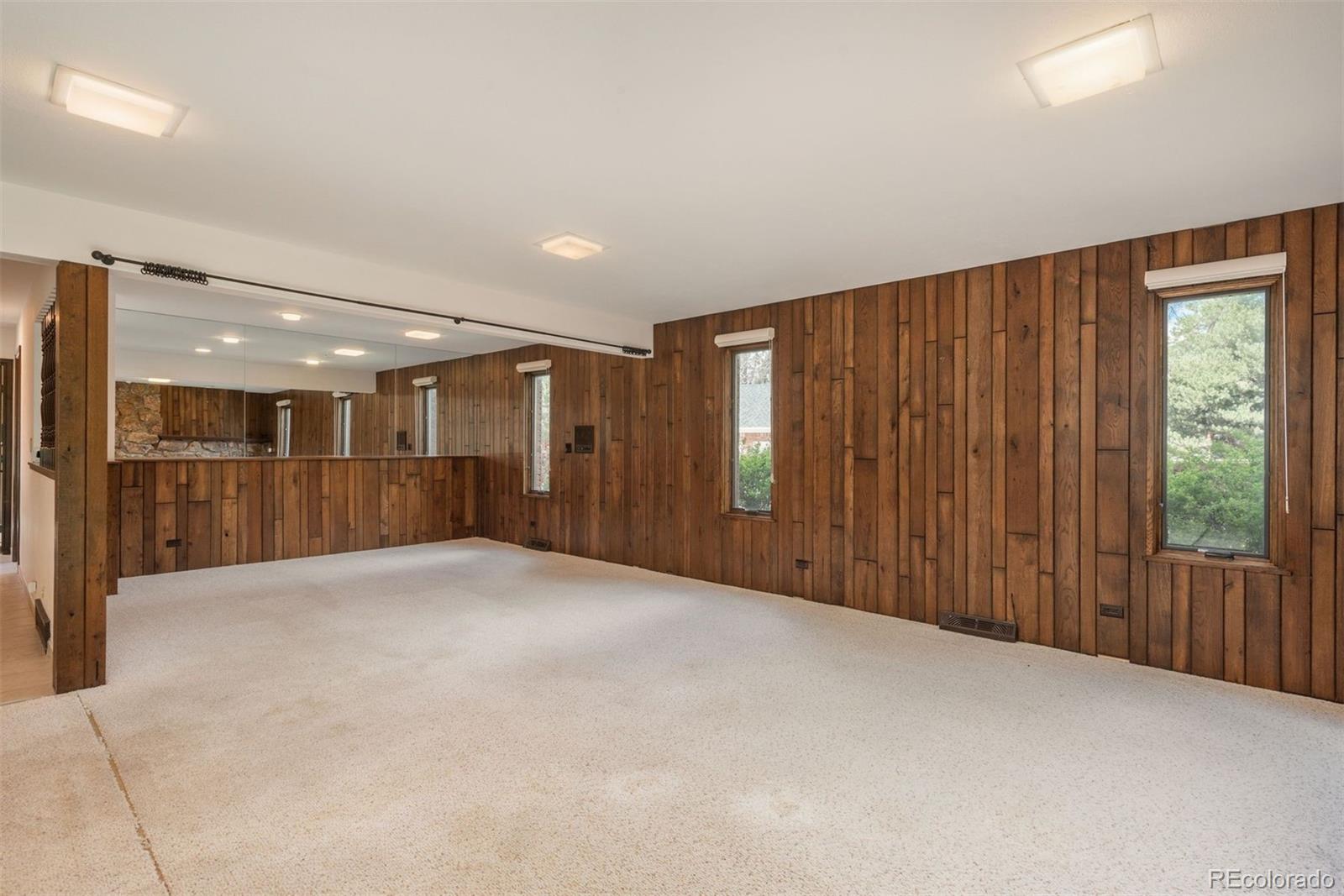 5361 Nassau Circle
