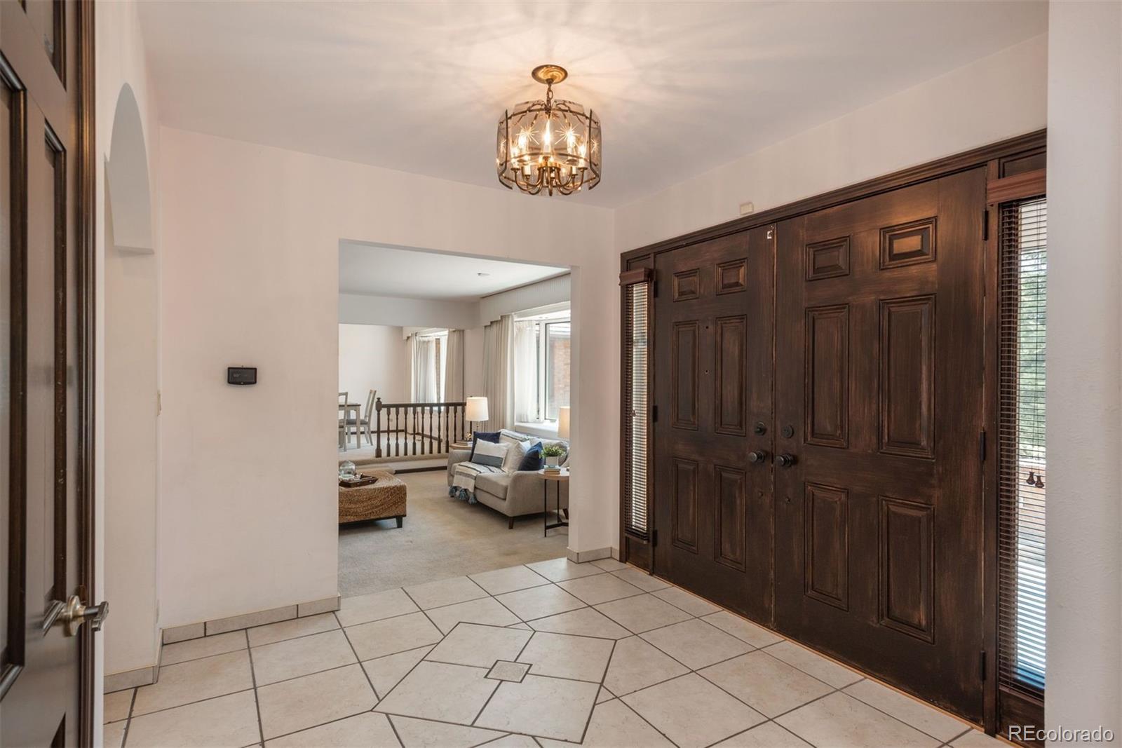 5361 Nassau Circle