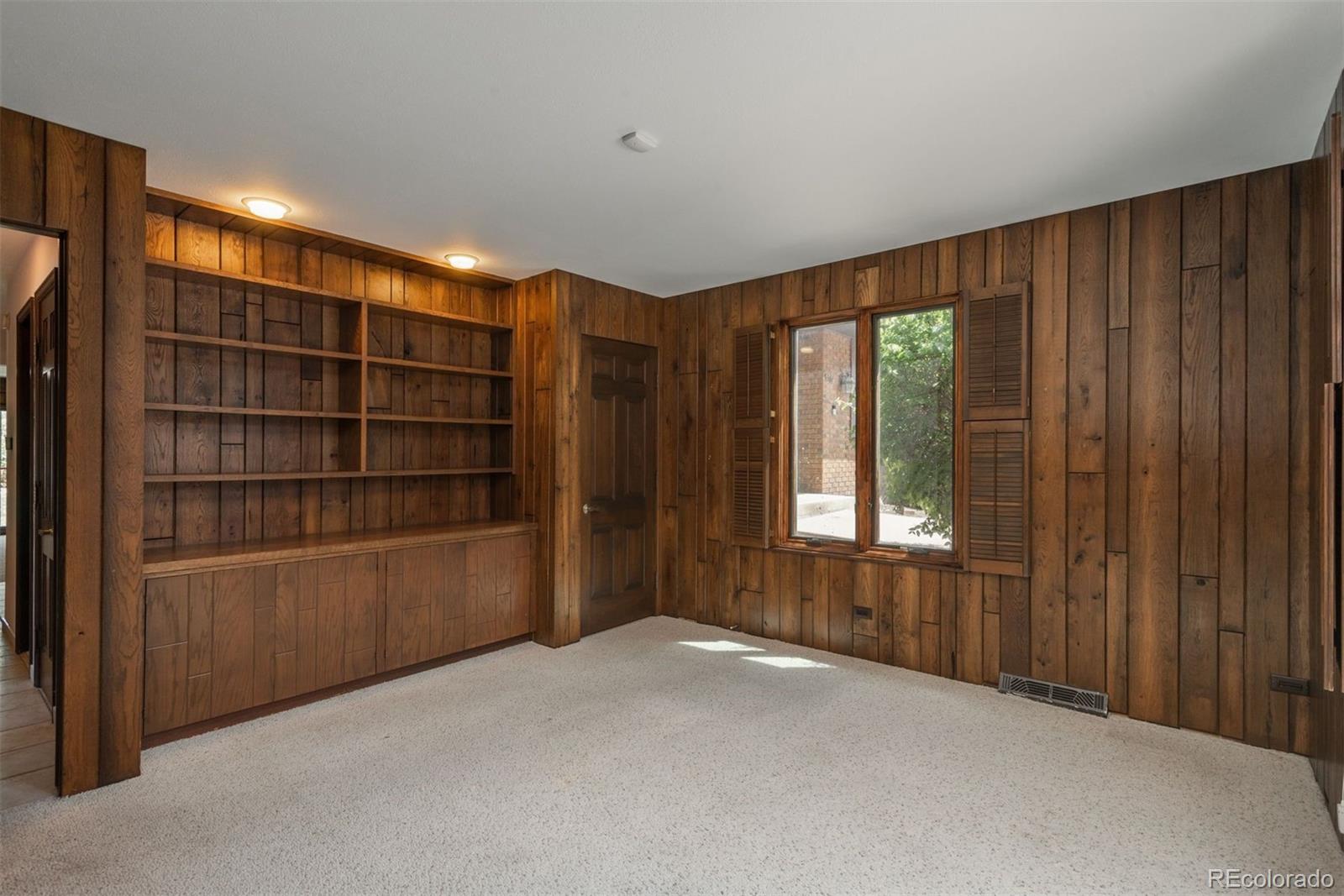 5361 Nassau Circle