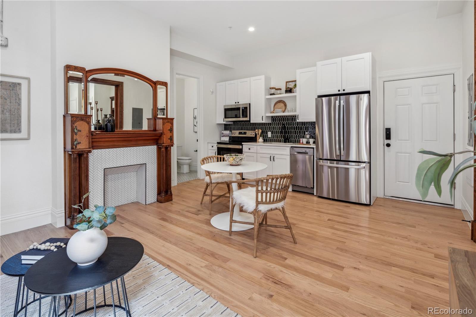1763 N Williams Street Unit: 102