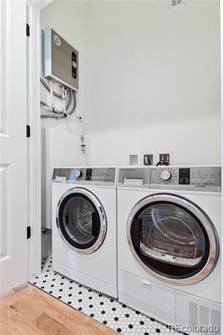 1763 N Williams Street Unit: 202