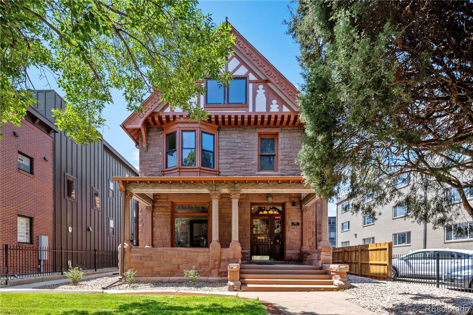 1763 N Williams Street Unit: B1