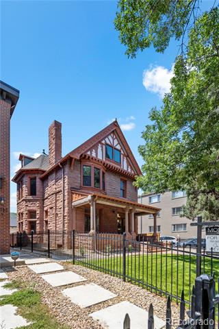 1763 N Williams Street Unit: 201