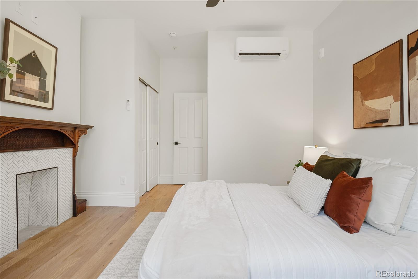 1763 N Williams Street Unit: 201