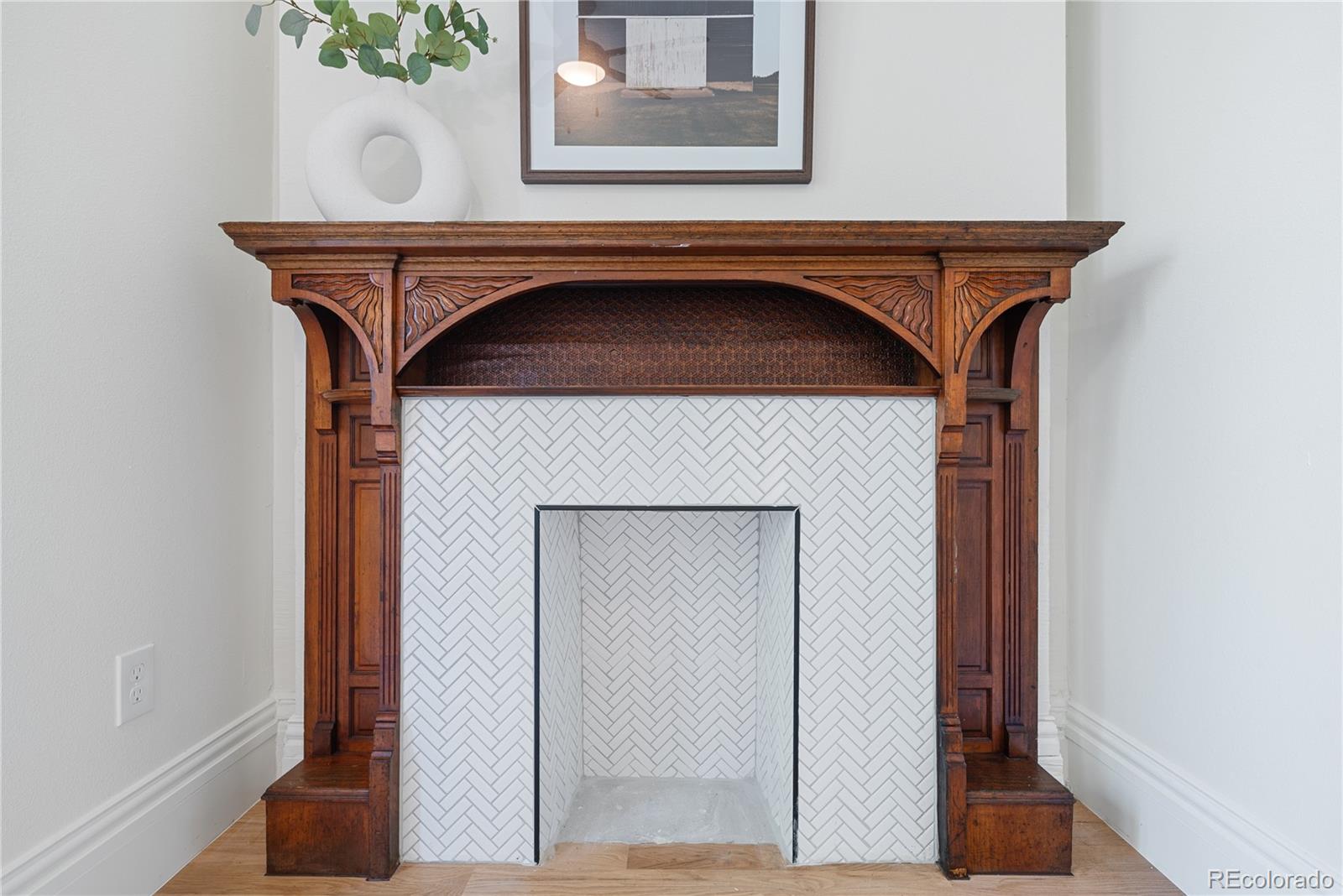 1763 N Williams Street Unit: 201