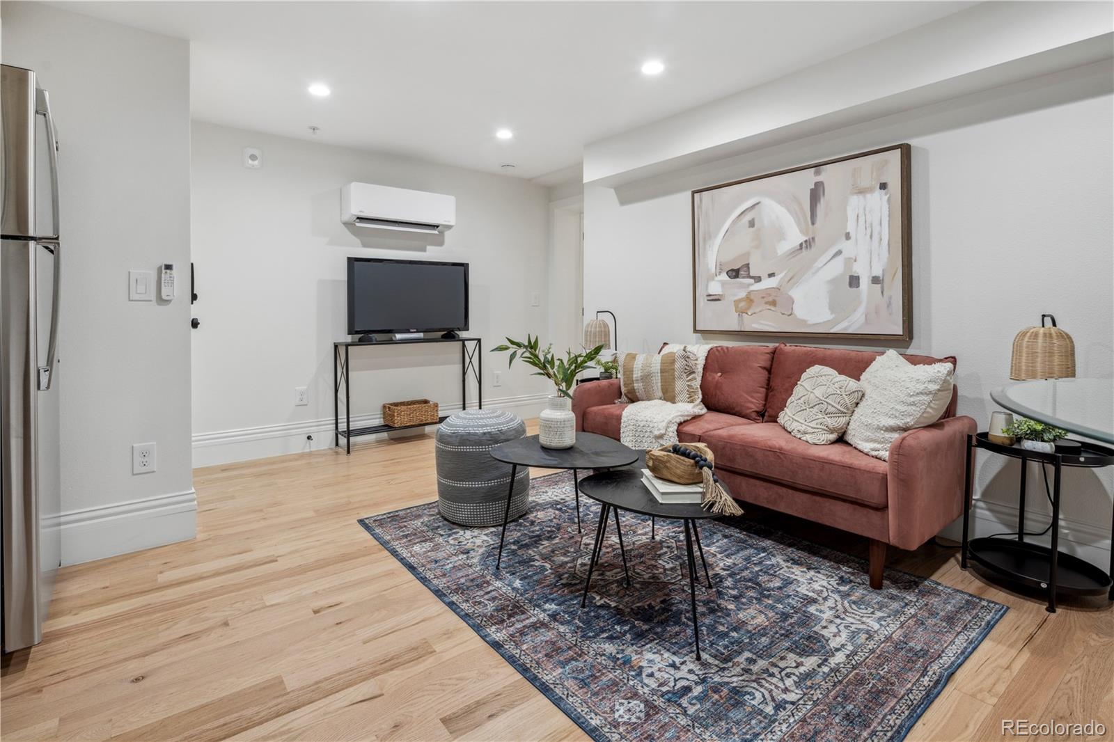 1763 N Williams Street Unit: B2