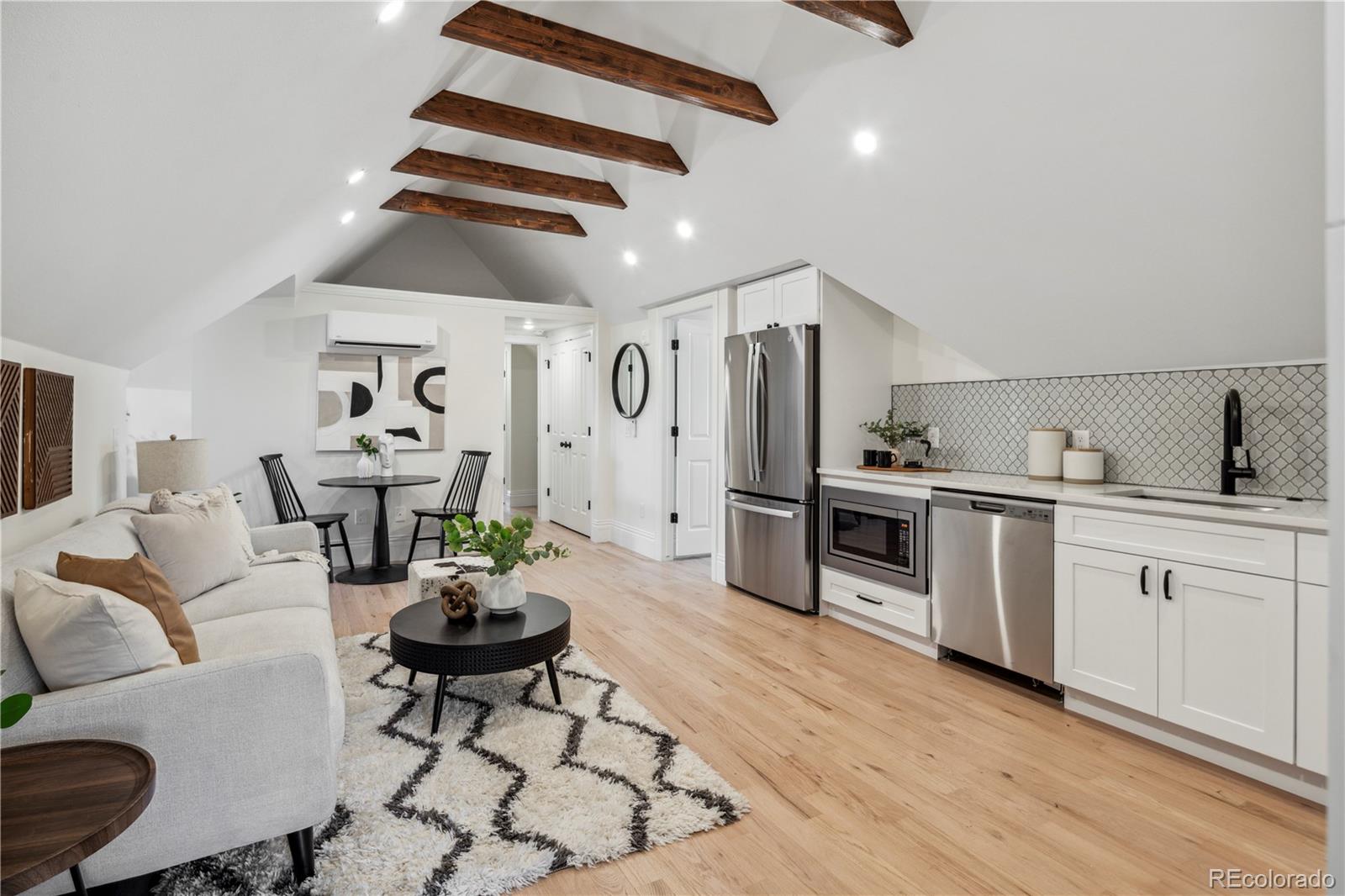 1763 N Williams Street Unit: 301