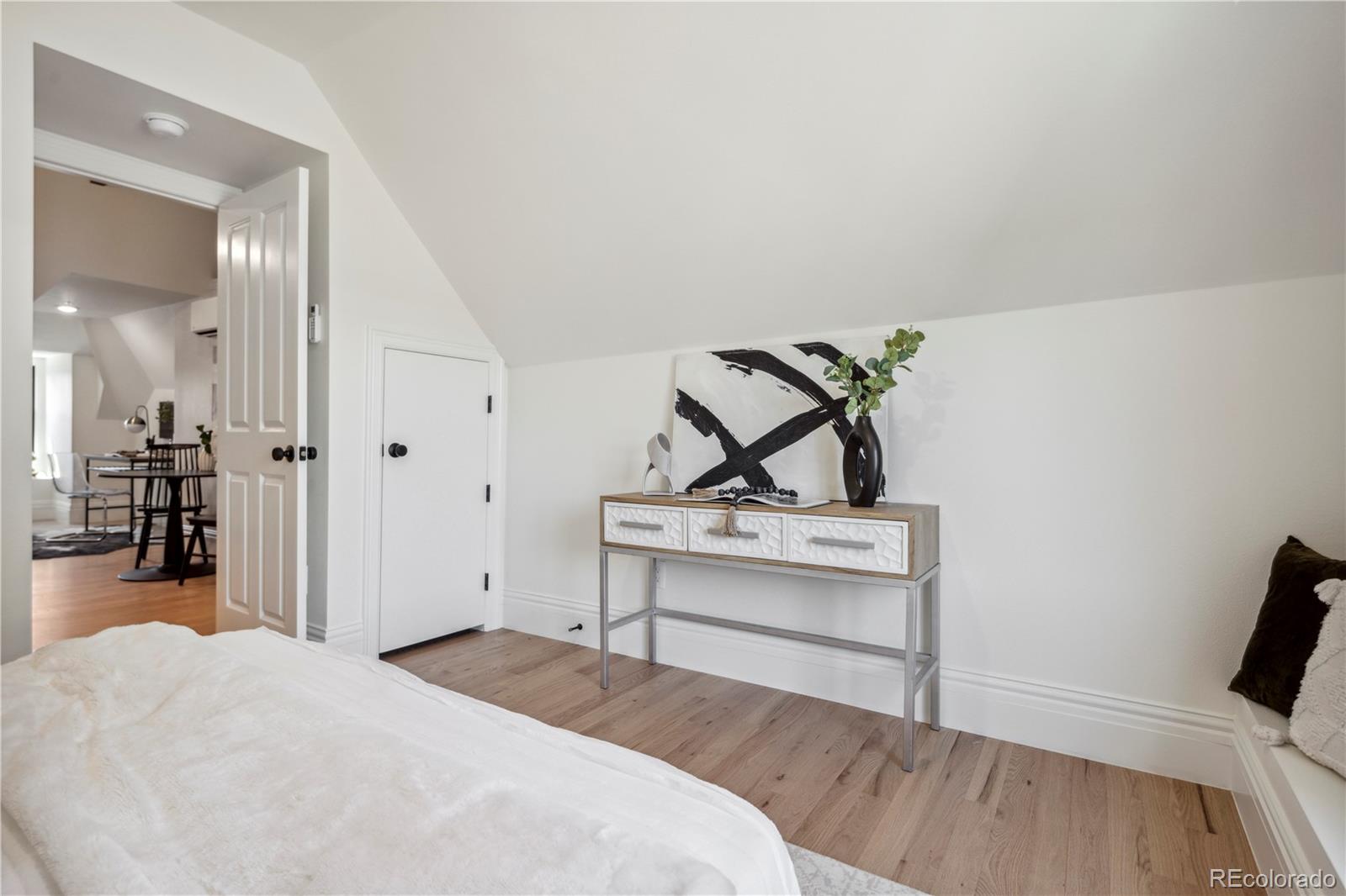 1763 N Williams Street Unit: 301