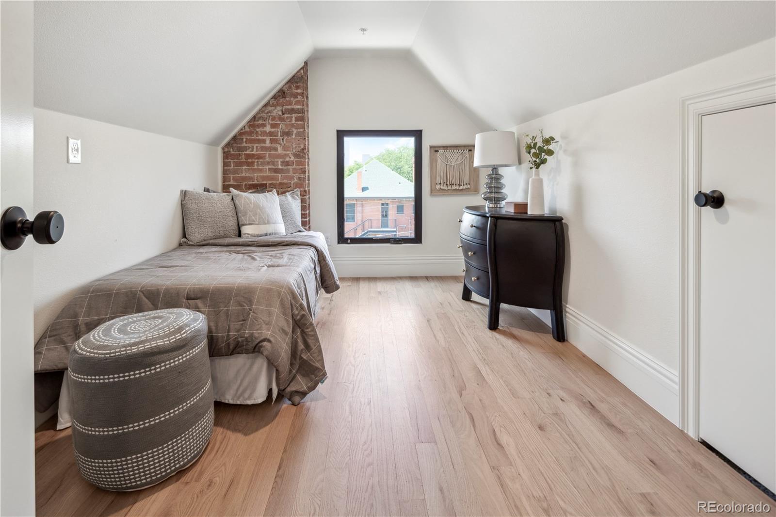 1763 N Williams Street Unit: 301