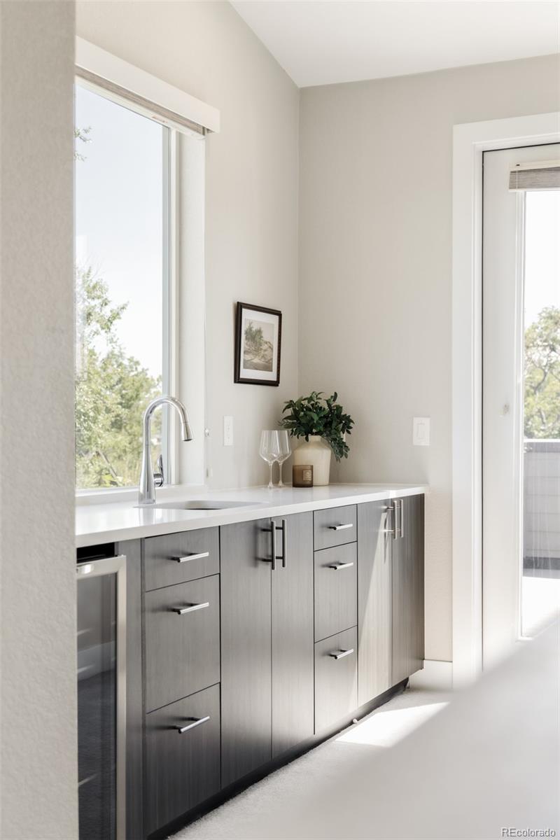 3735 Kalamath Street Unit: 2
