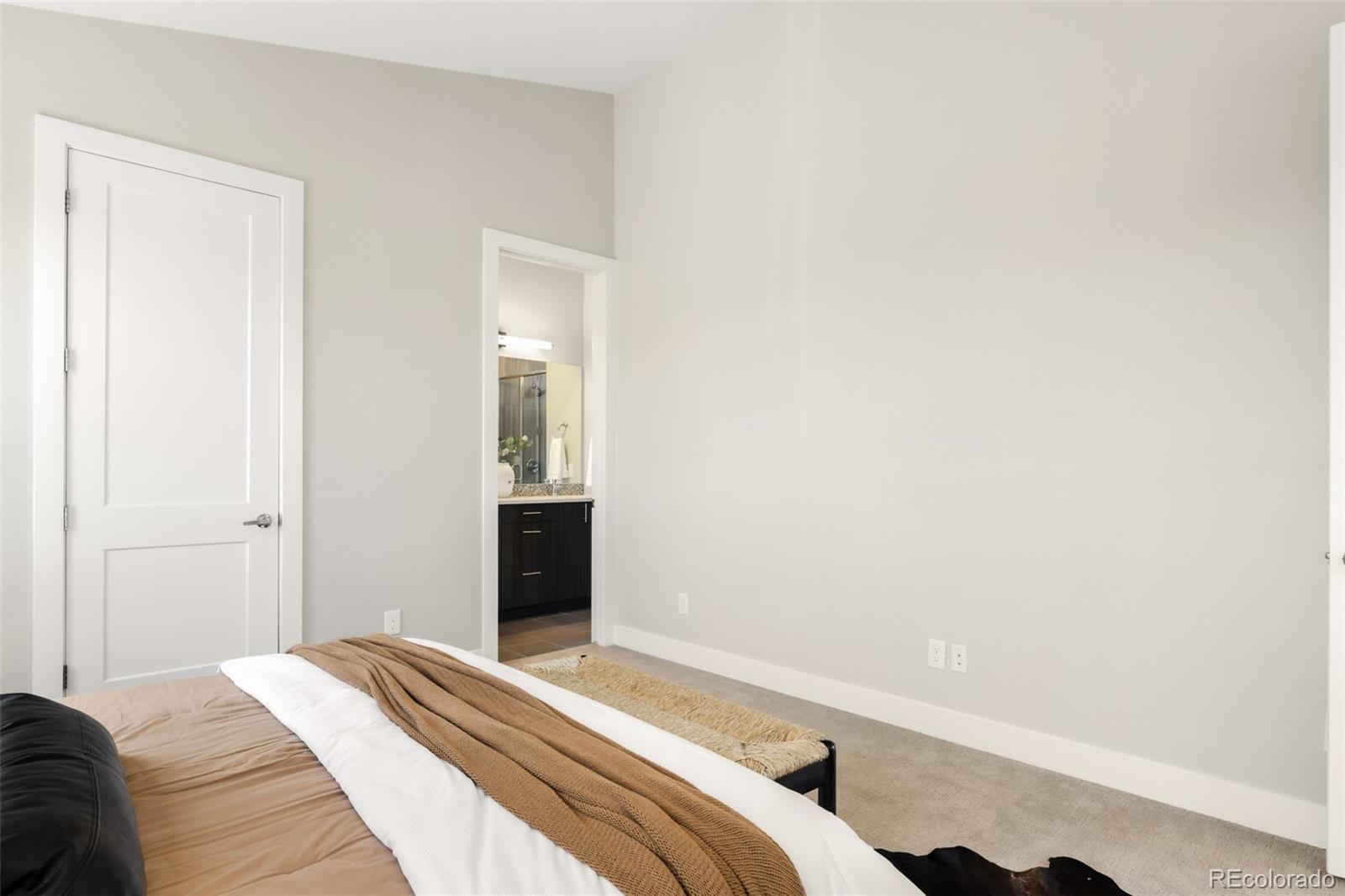 3735 Kalamath Street Unit: 2