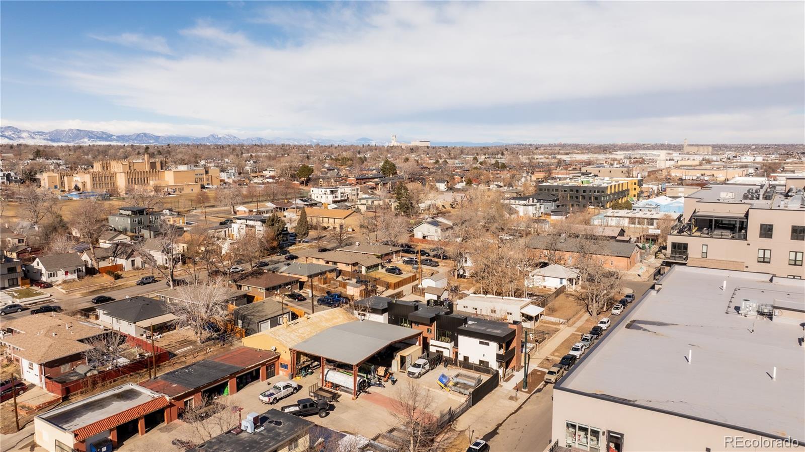 4025 N Jason Unit: 106