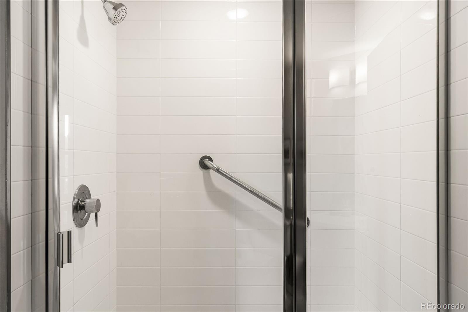 155 S Monaco Street Parkway Unit: 208