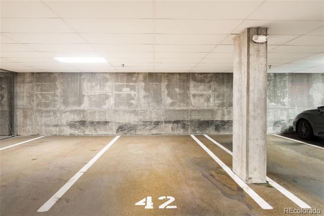 155 S Monaco Street Parkway Unit: 208