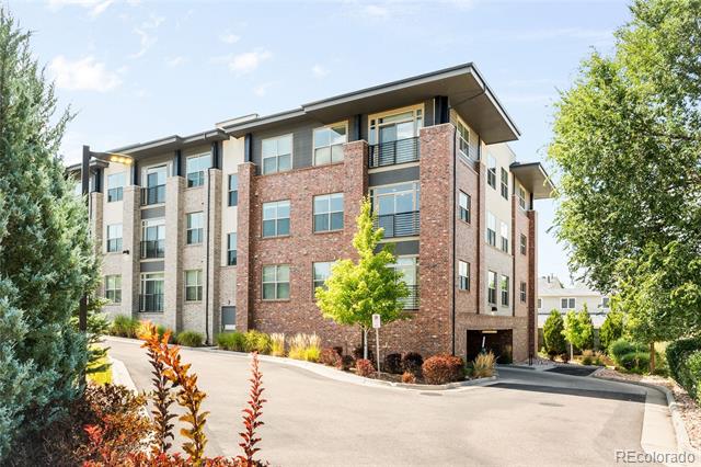 155 S Monaco Street Parkway Unit: 208