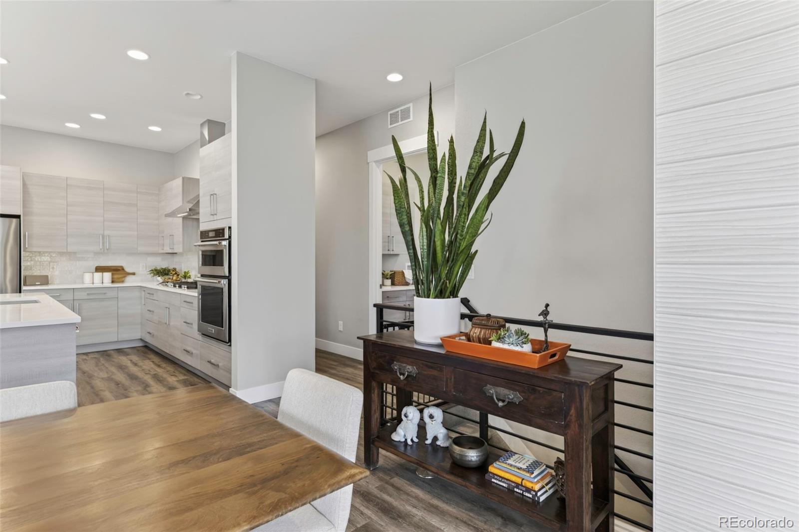 5635 Zuni Court