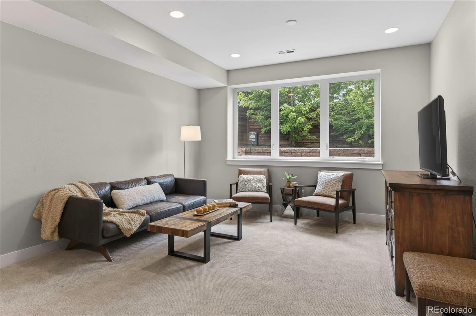 5635 Zuni Court