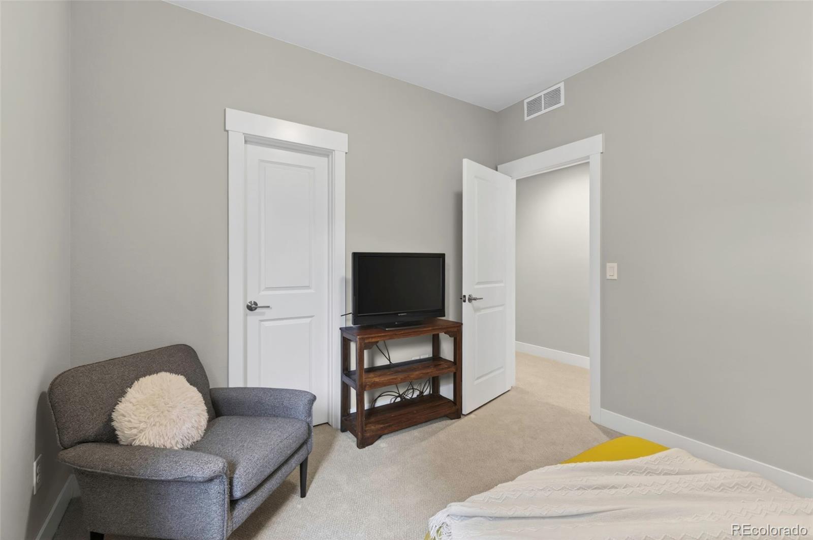5635 Zuni Court