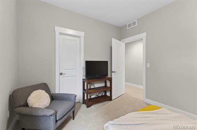 5635 Zuni Court