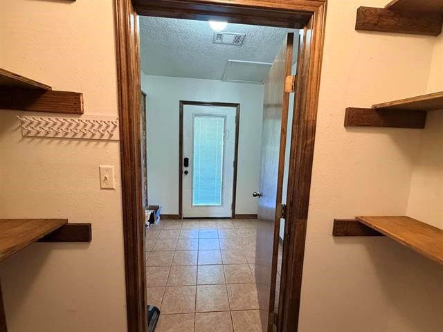 8957 Tejas Lane