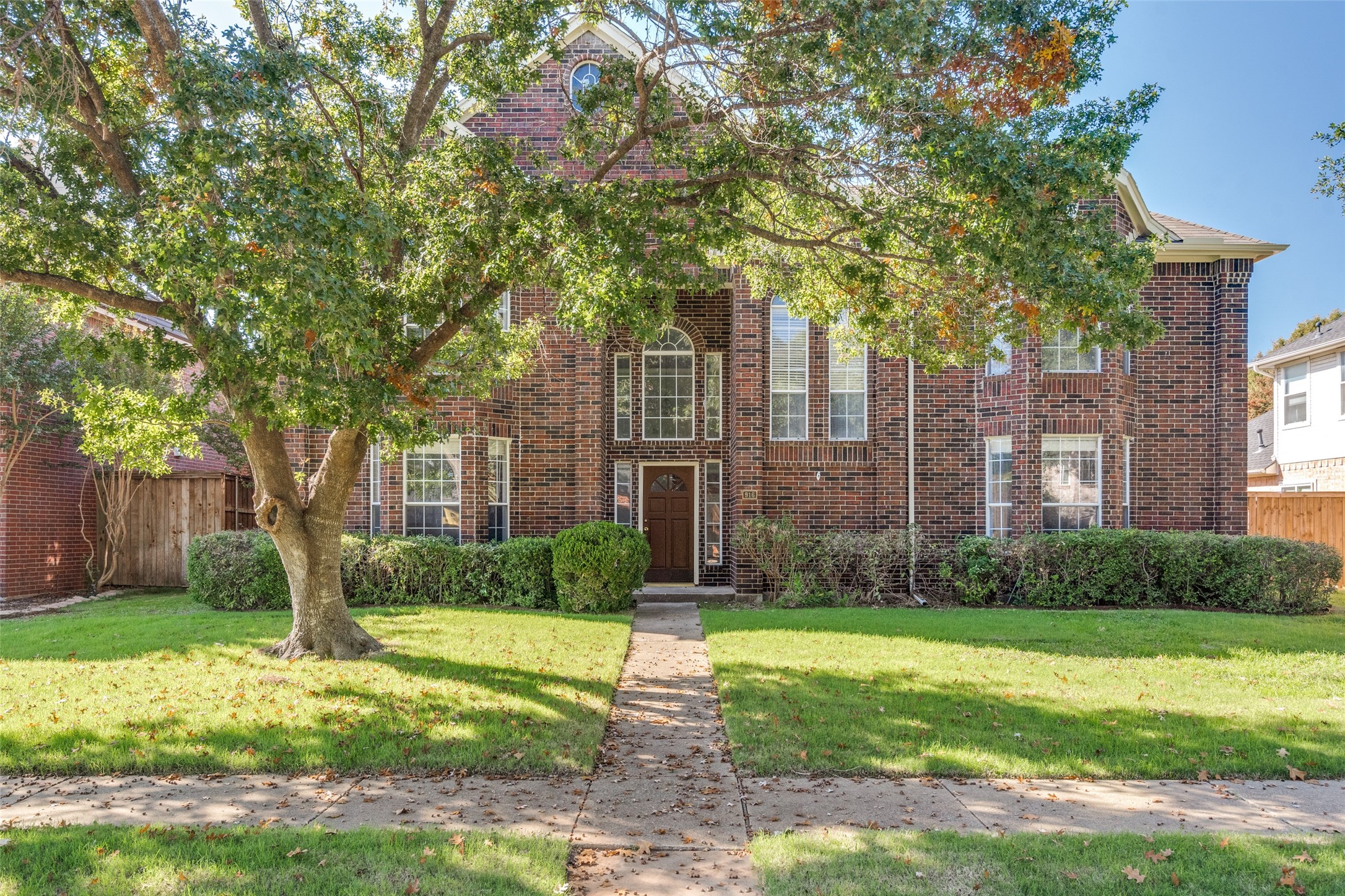 916 Blackstone Drive