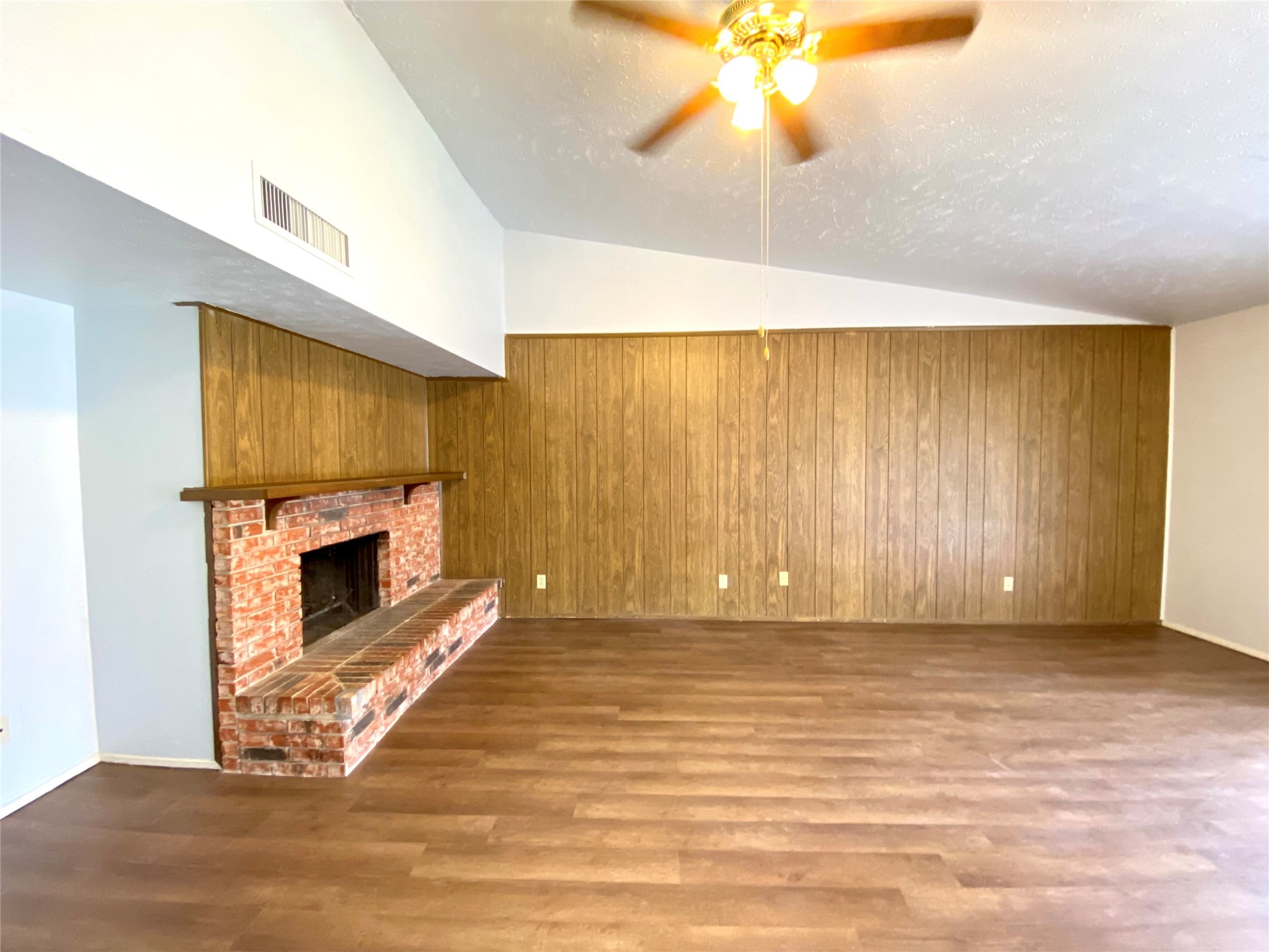 1428 Big Bend Drive