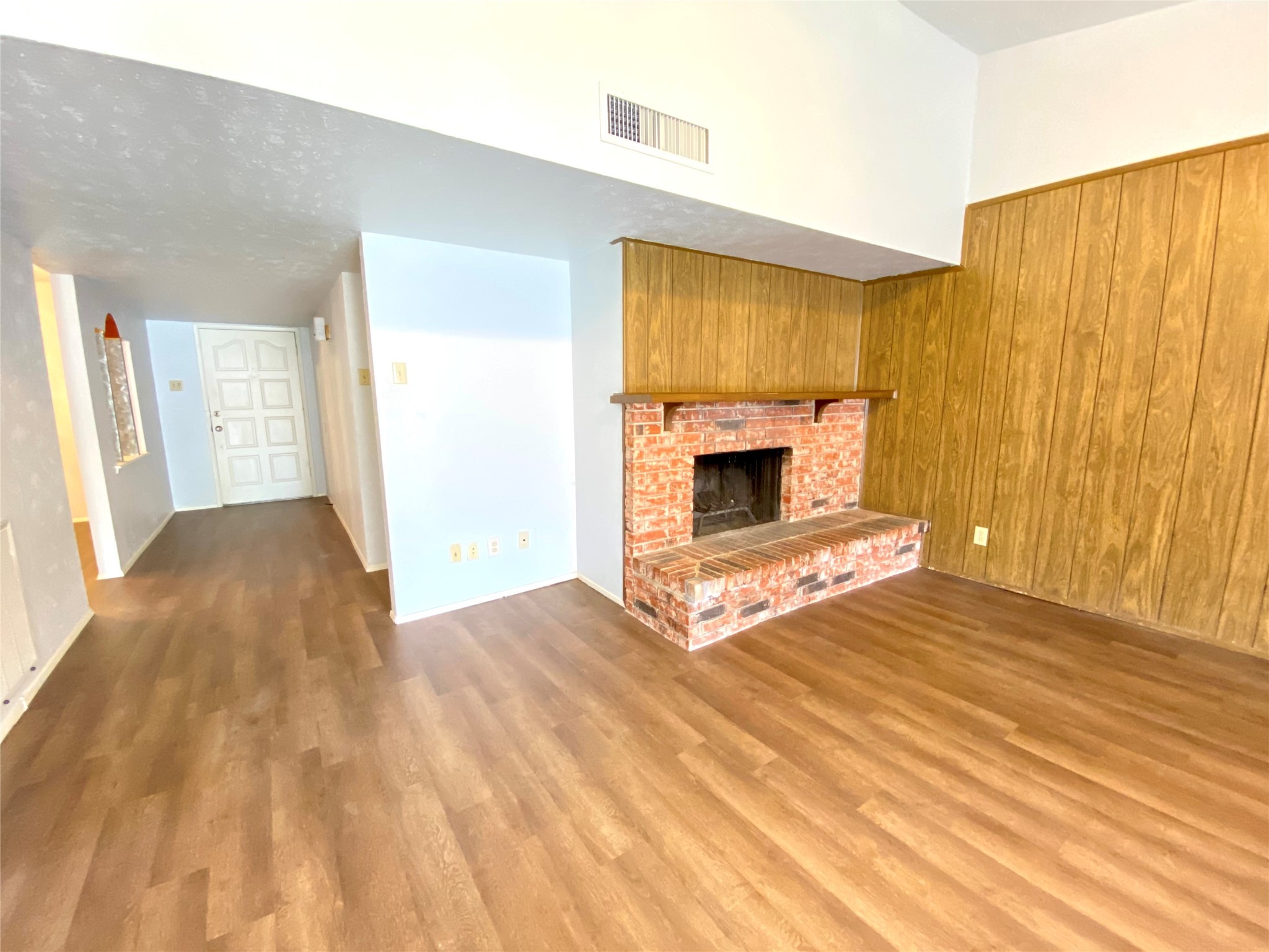 1428 Big Bend Drive