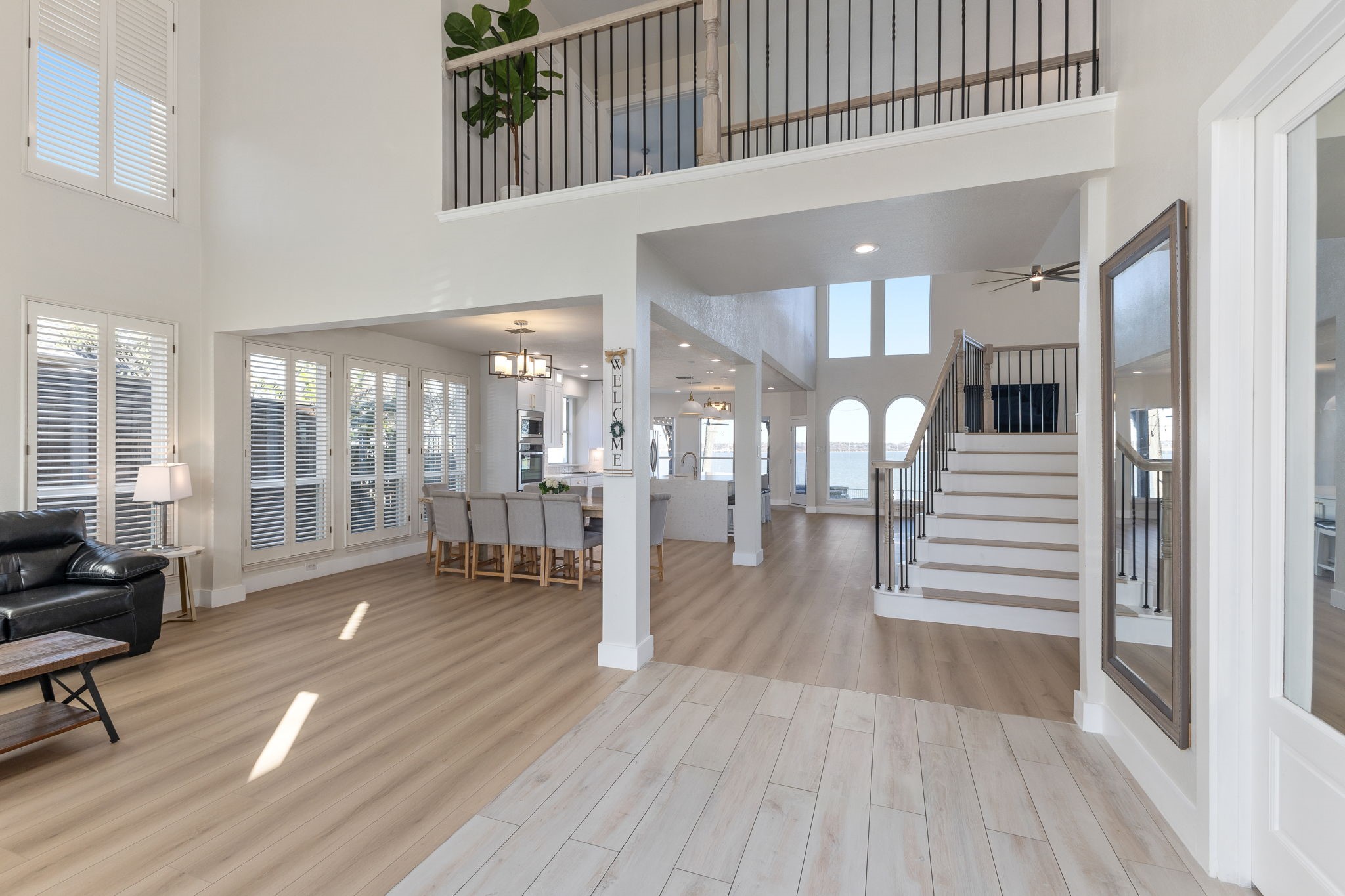 6218 Lincolnshire Lane