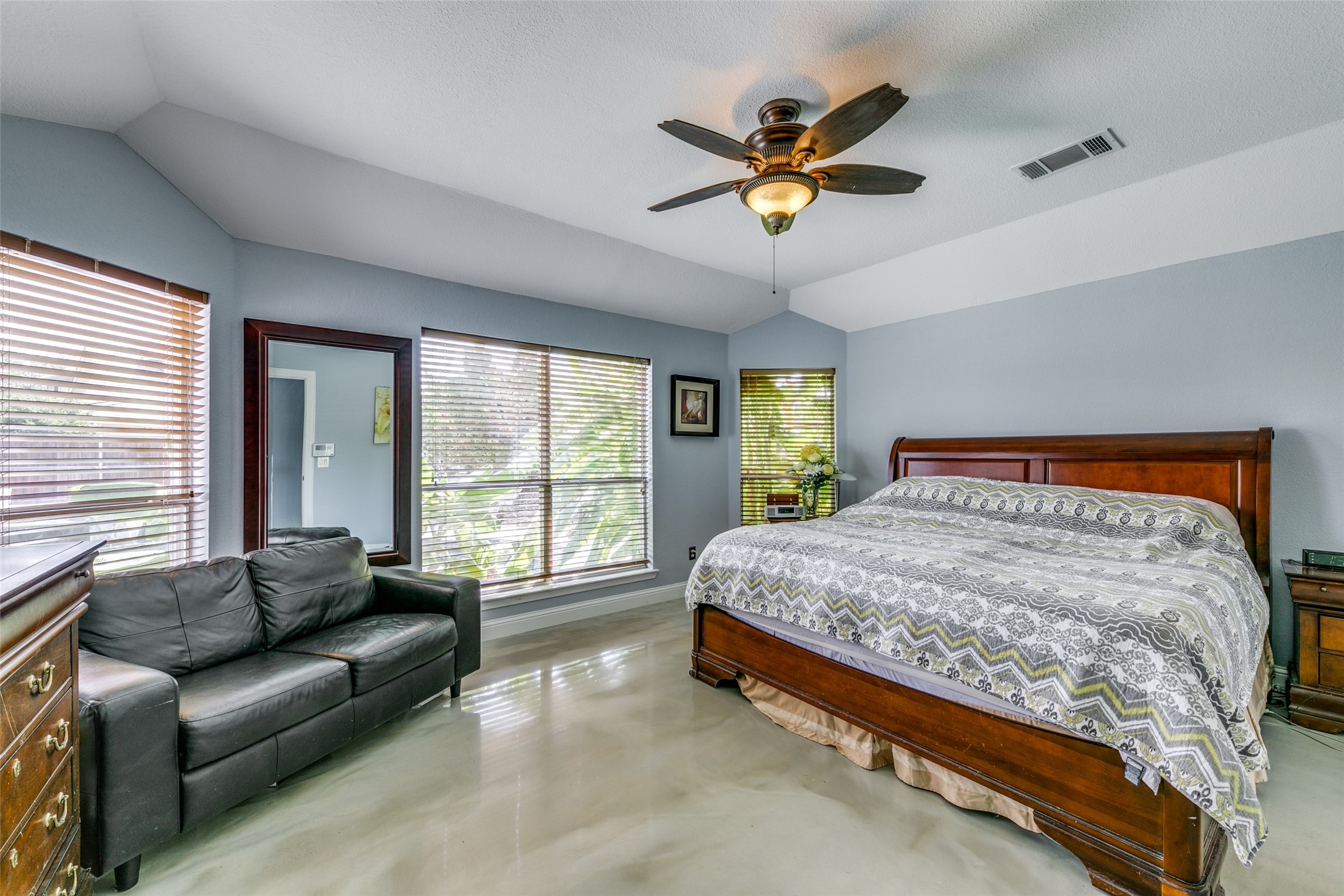 501 Stonehedge Drive