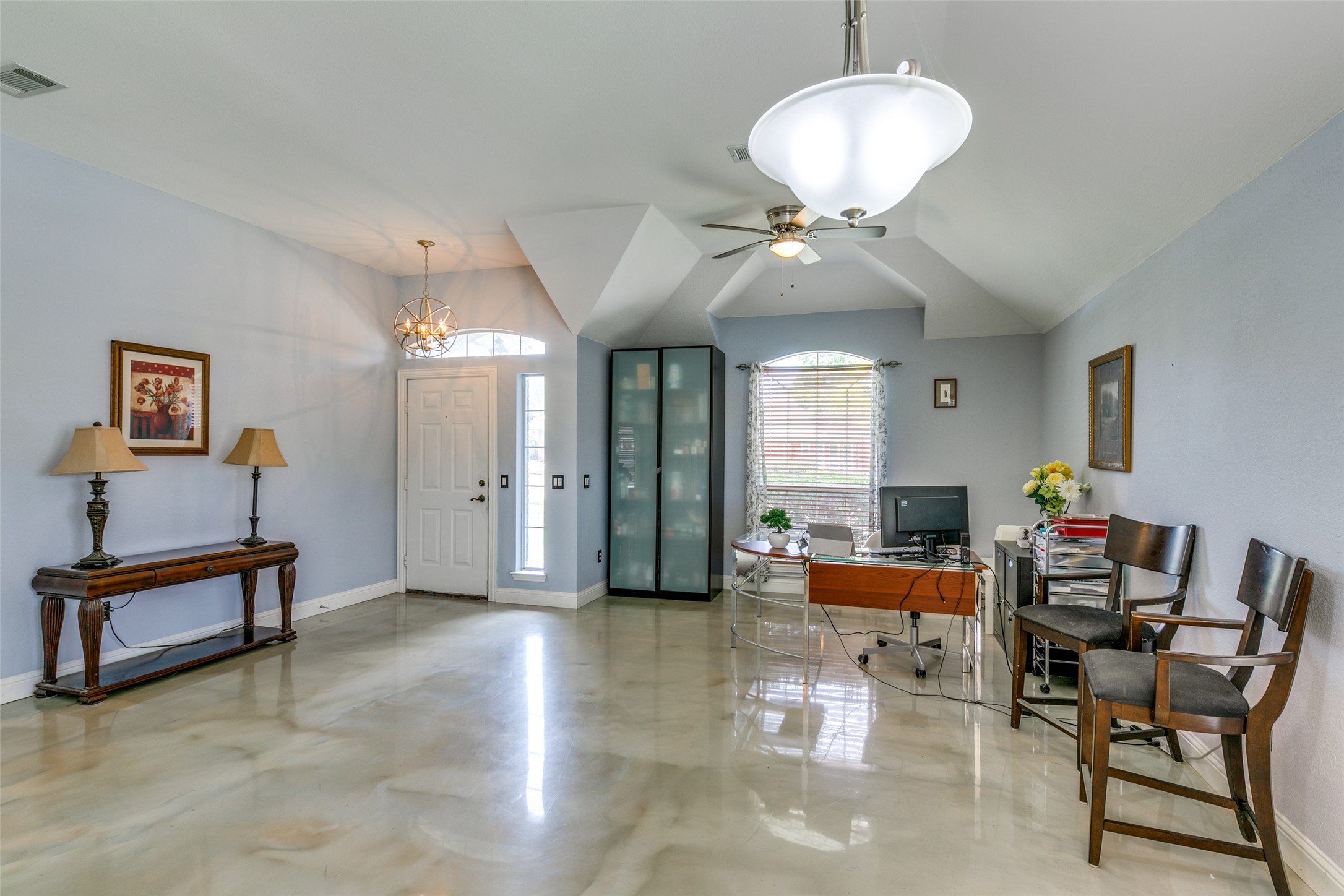 501 Stonehedge Drive