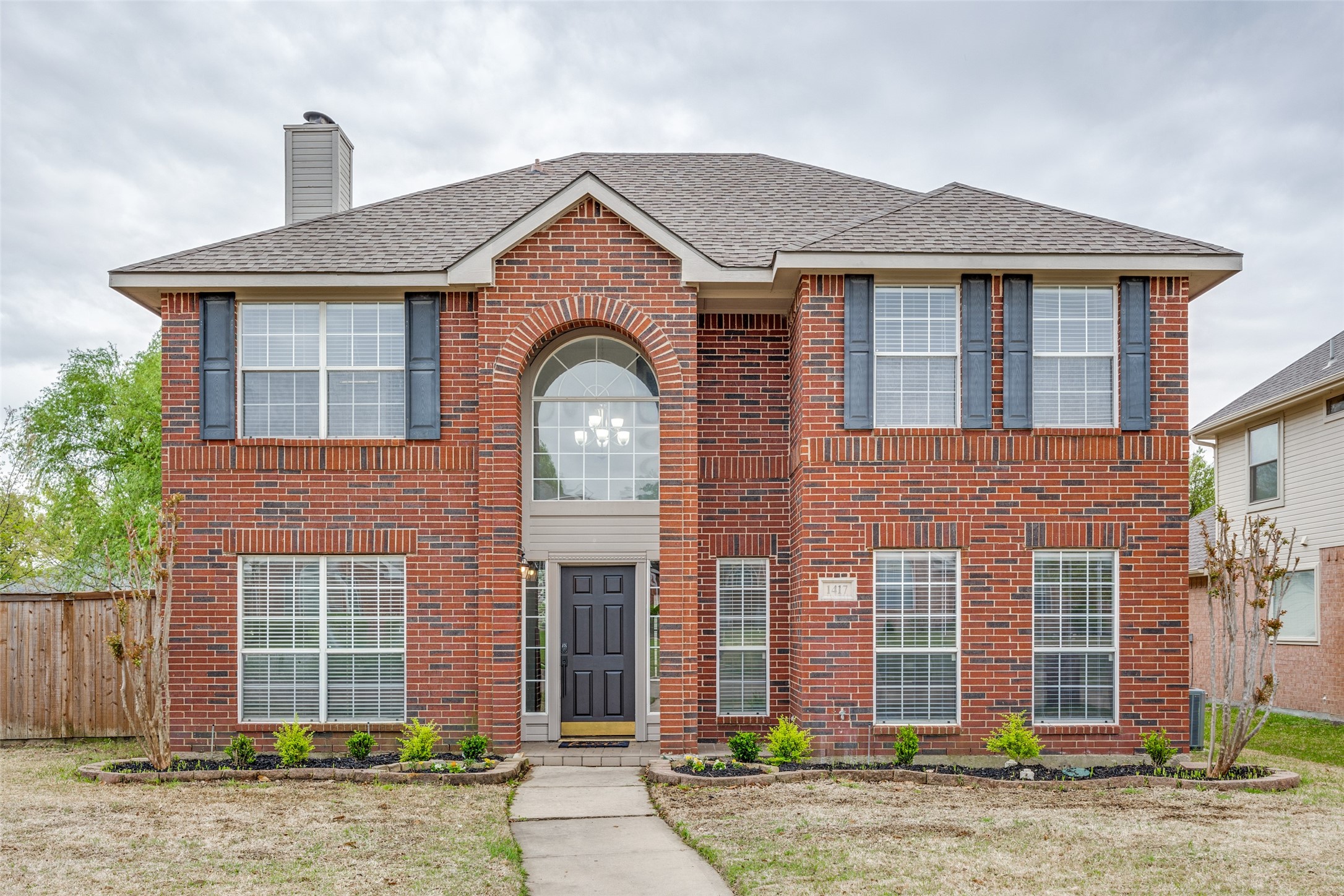 1417 Summerhill Drive