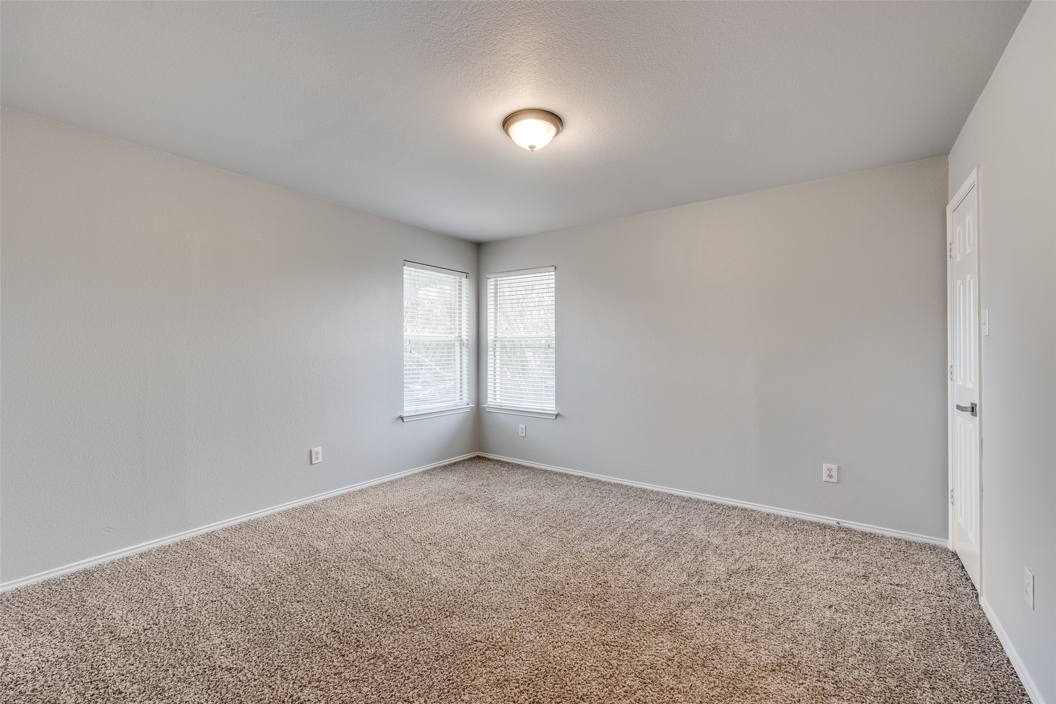 1417 Summerhill Drive
