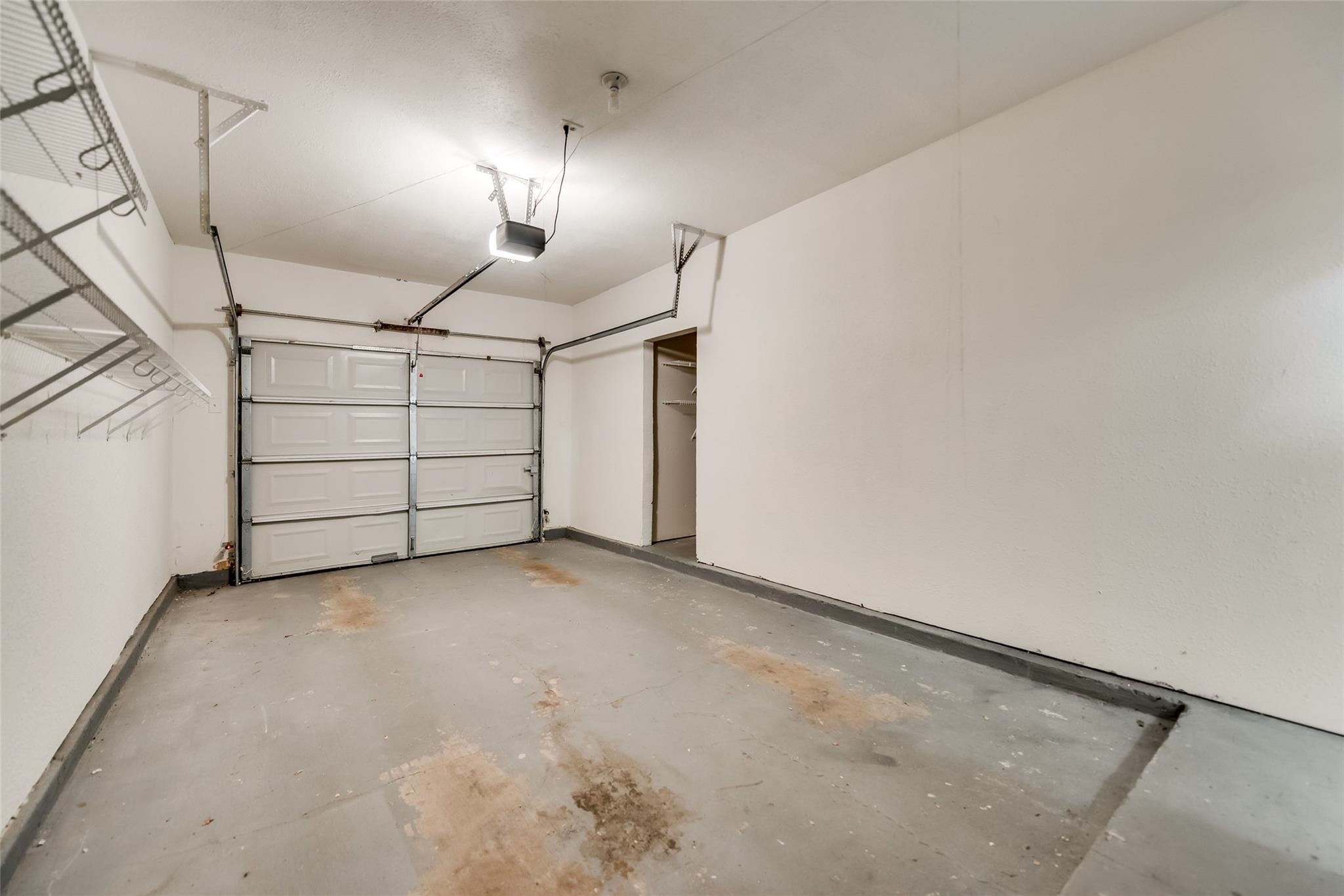 1700 Amelia Court 112