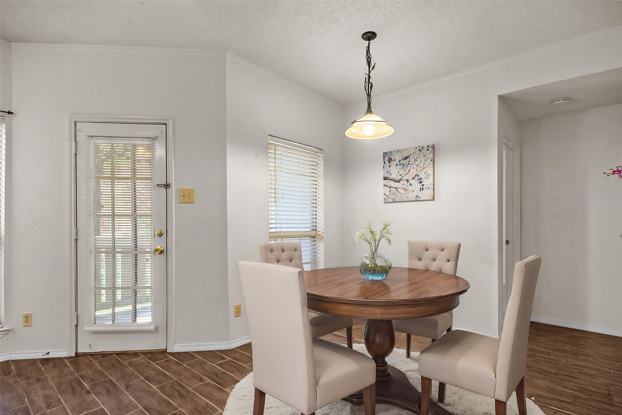 1700 Amelia Court 112