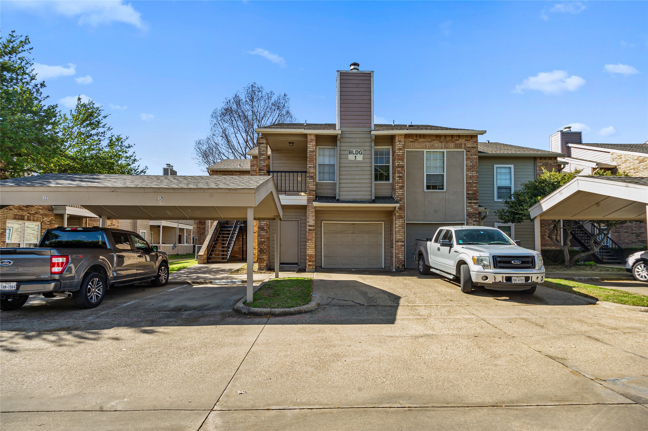 1700 Amelia Court 112