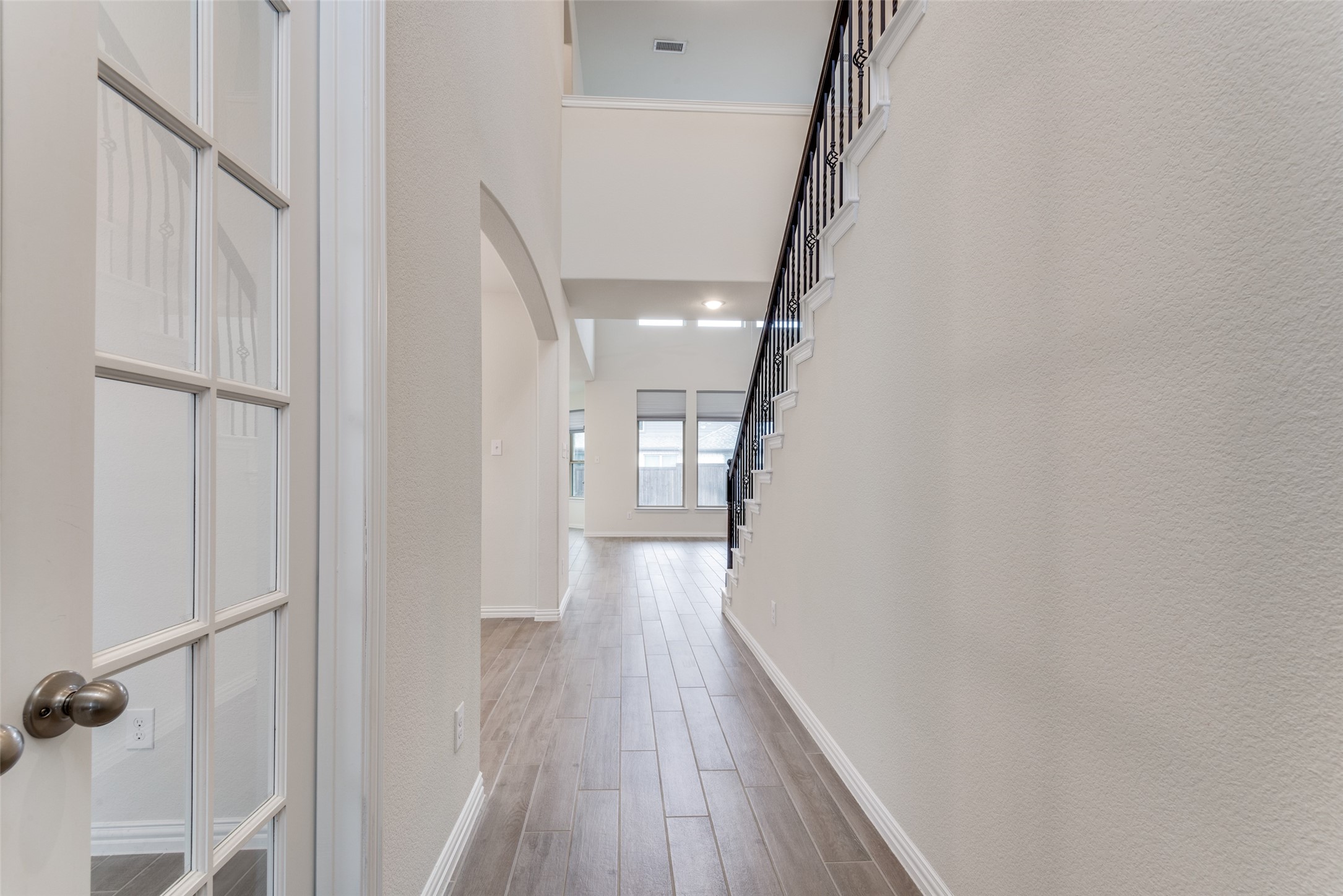 1233 Prairie Lake Path