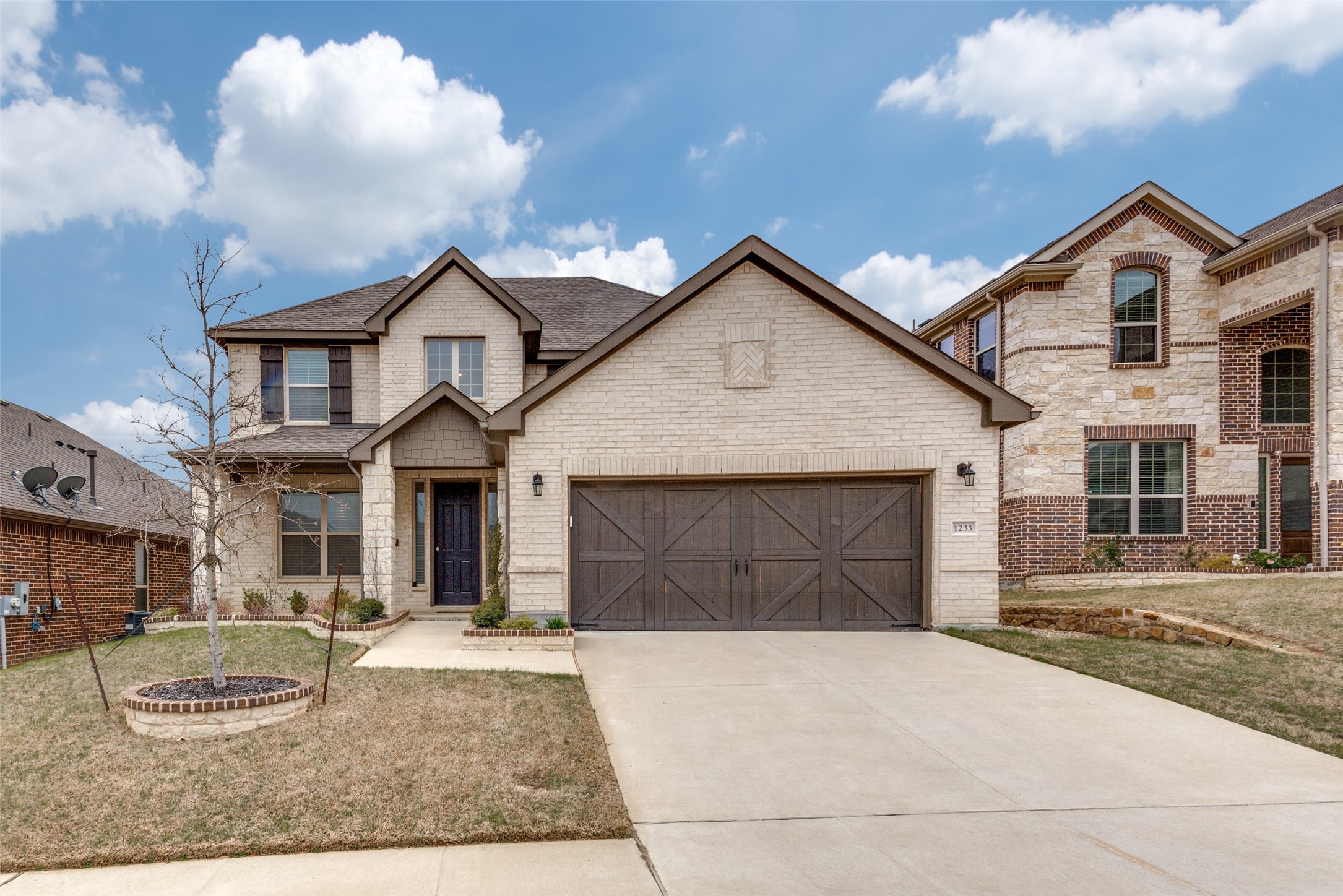 1233 Prairie Lake Path